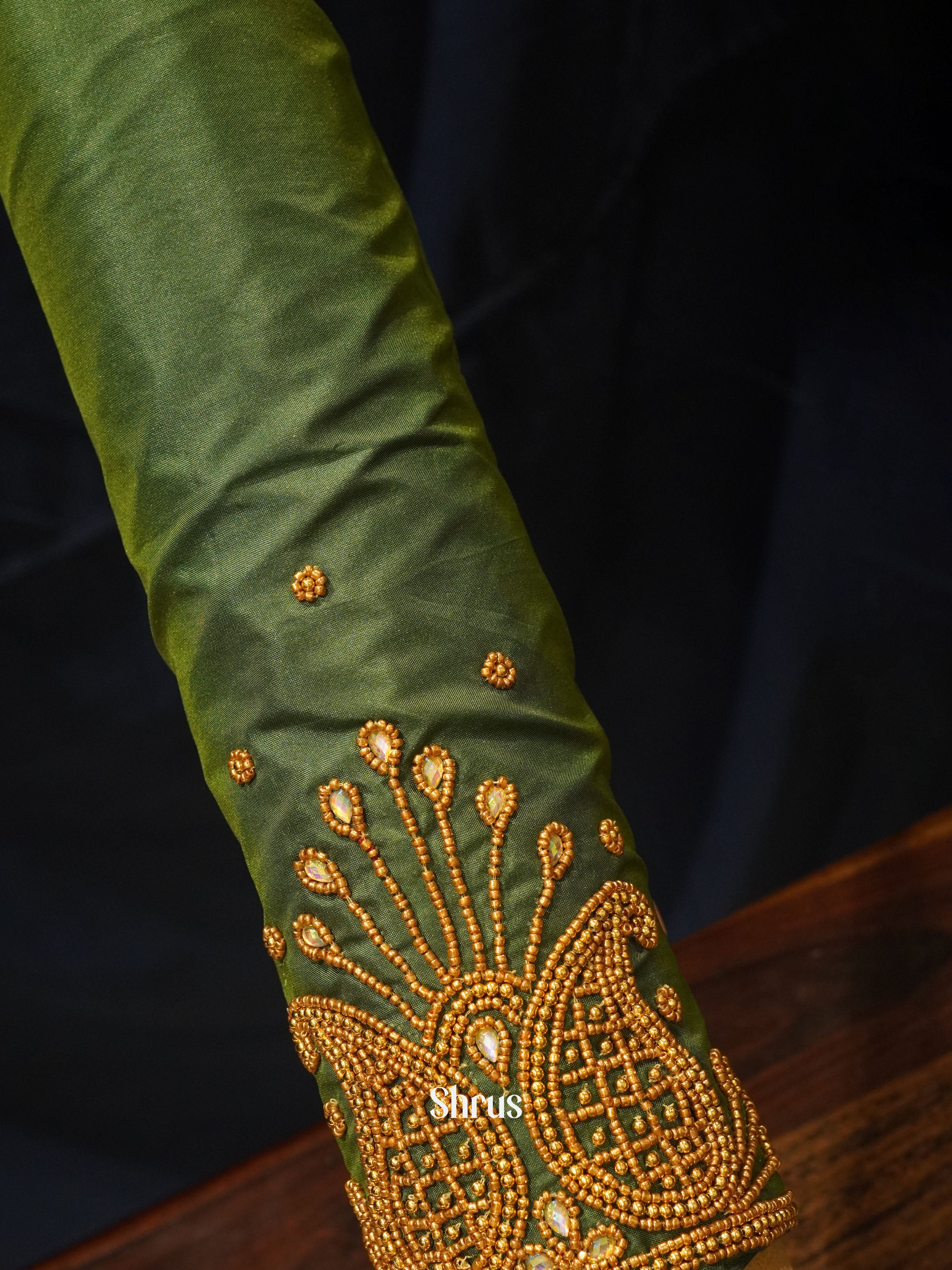 CES24154 -Aari blouse - Shop on ShrusEternity.com