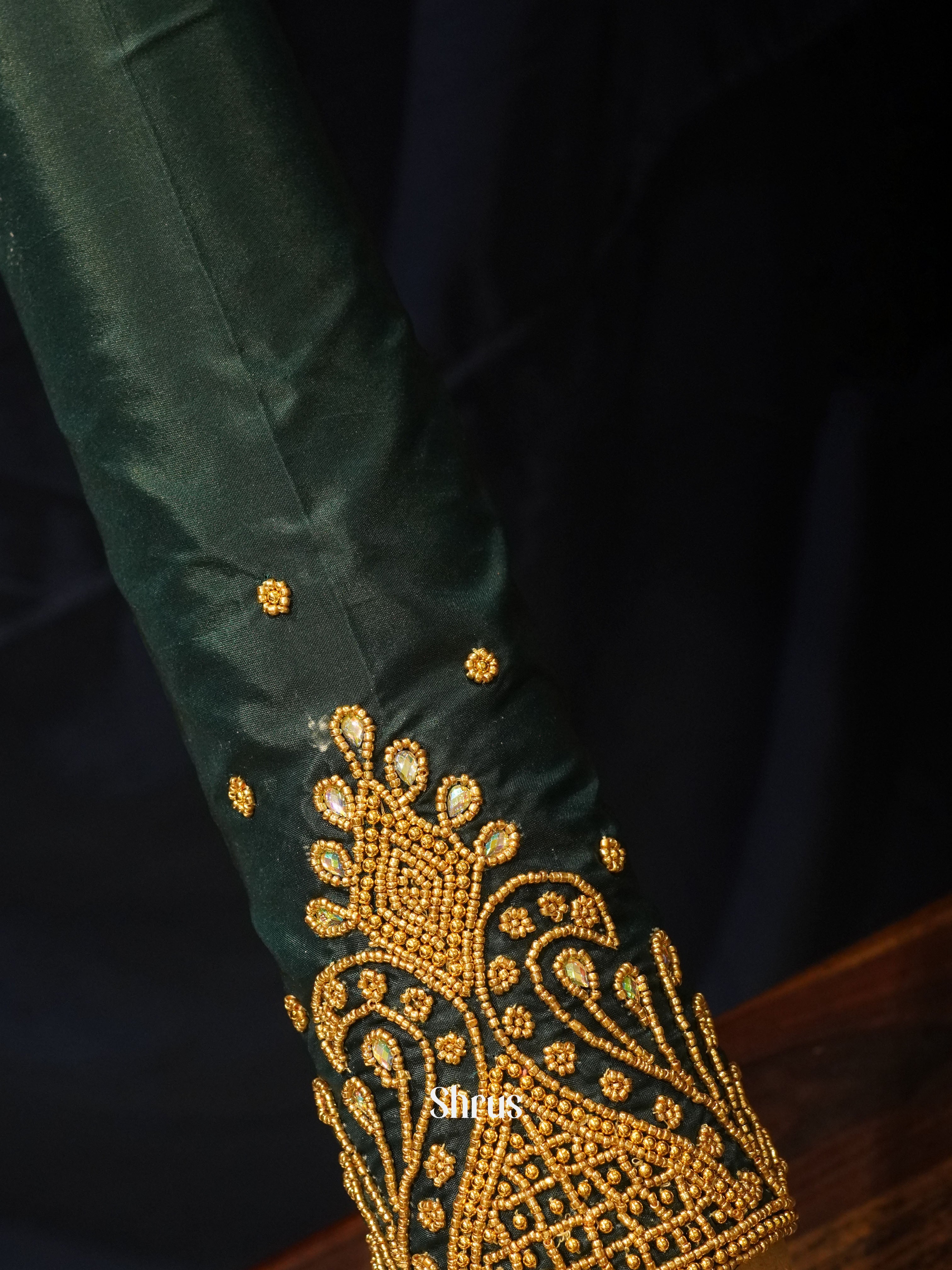 CES24193 -Aari blouse - Shop on ShrusEternity.com