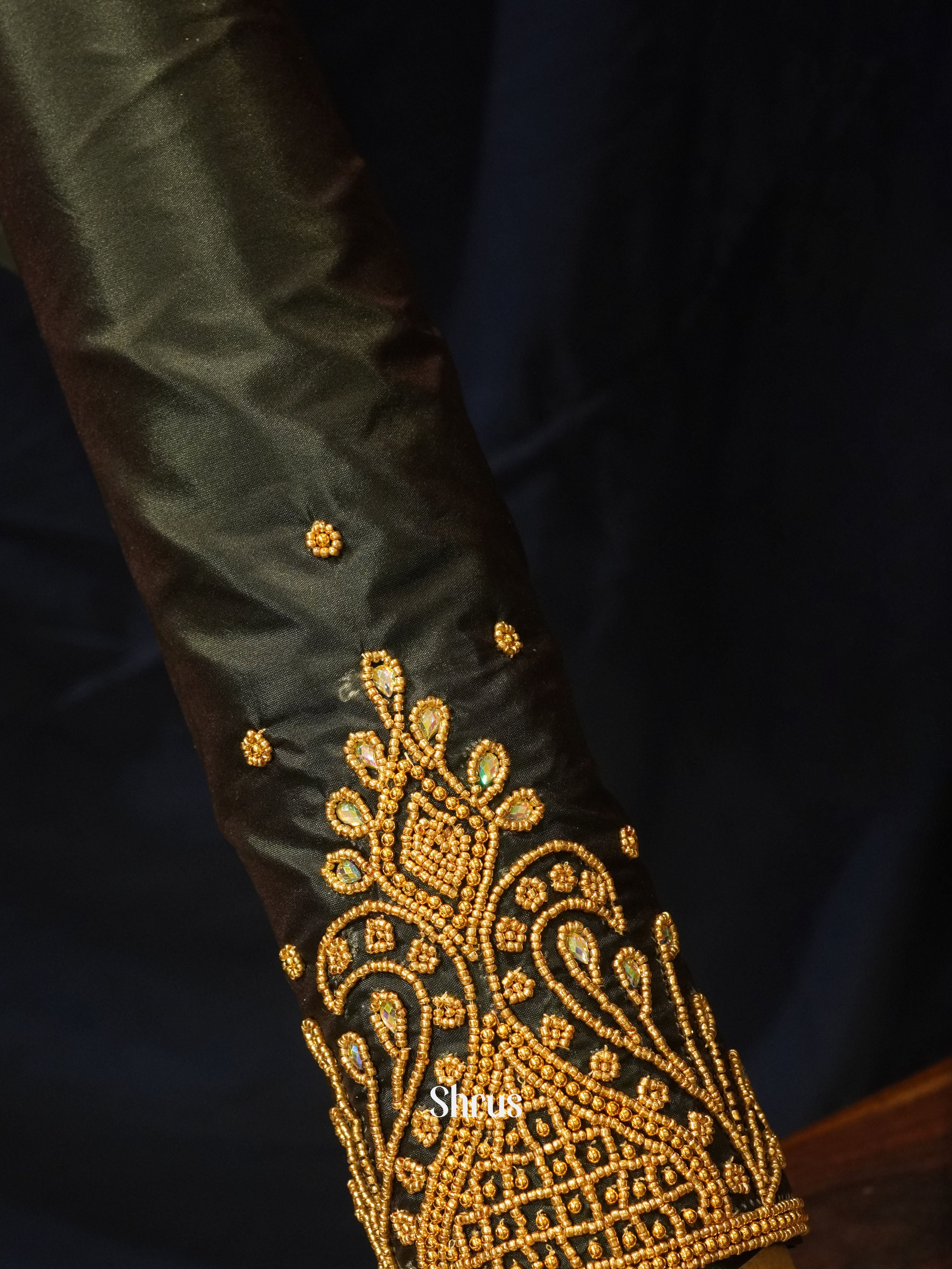 CES24243 -Aari blouse - Shop on ShrusEternity.com