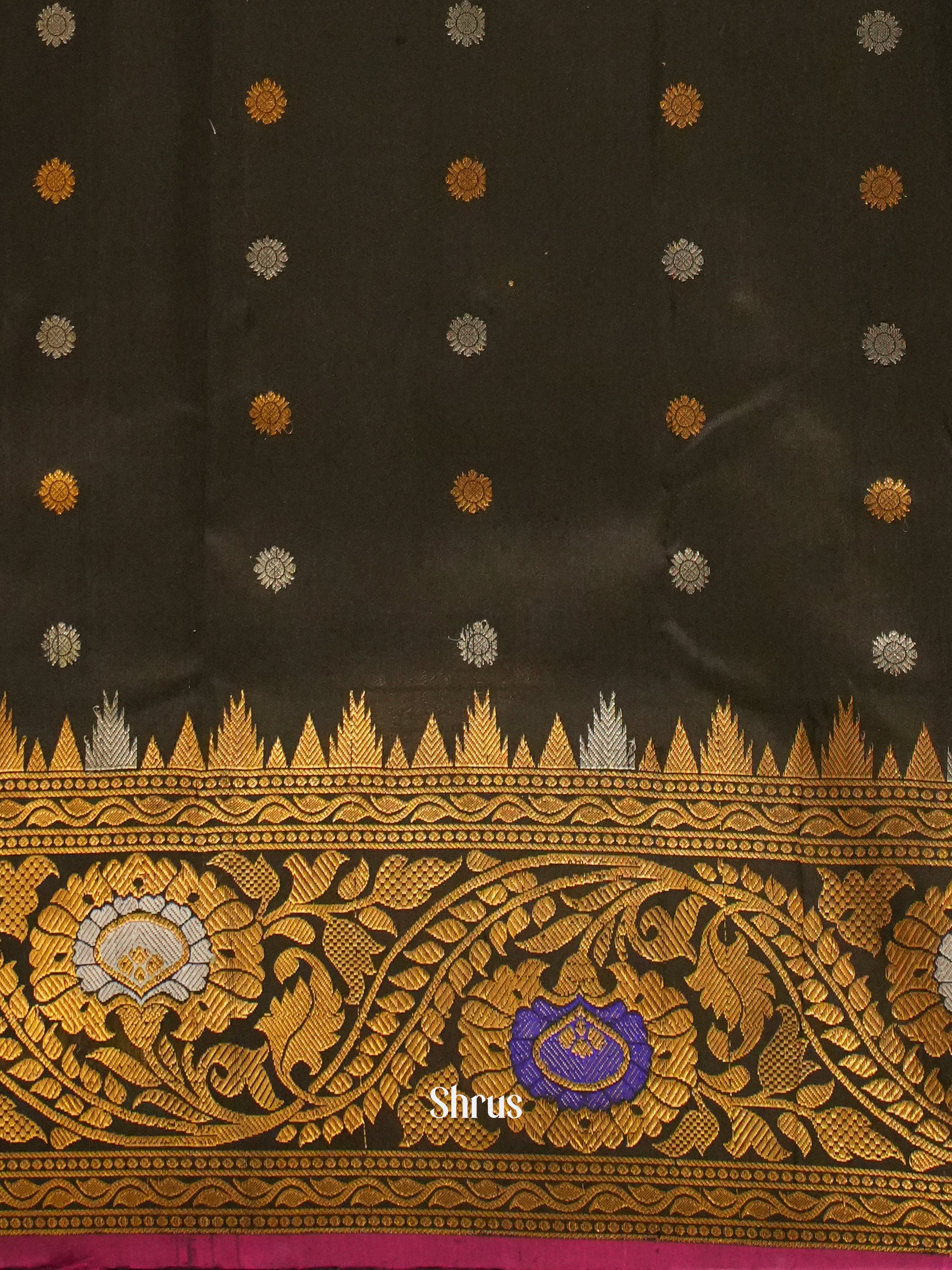 Mehandi Green & Black - Gadwal Silk Saree - Shop on ShrusEternity.com