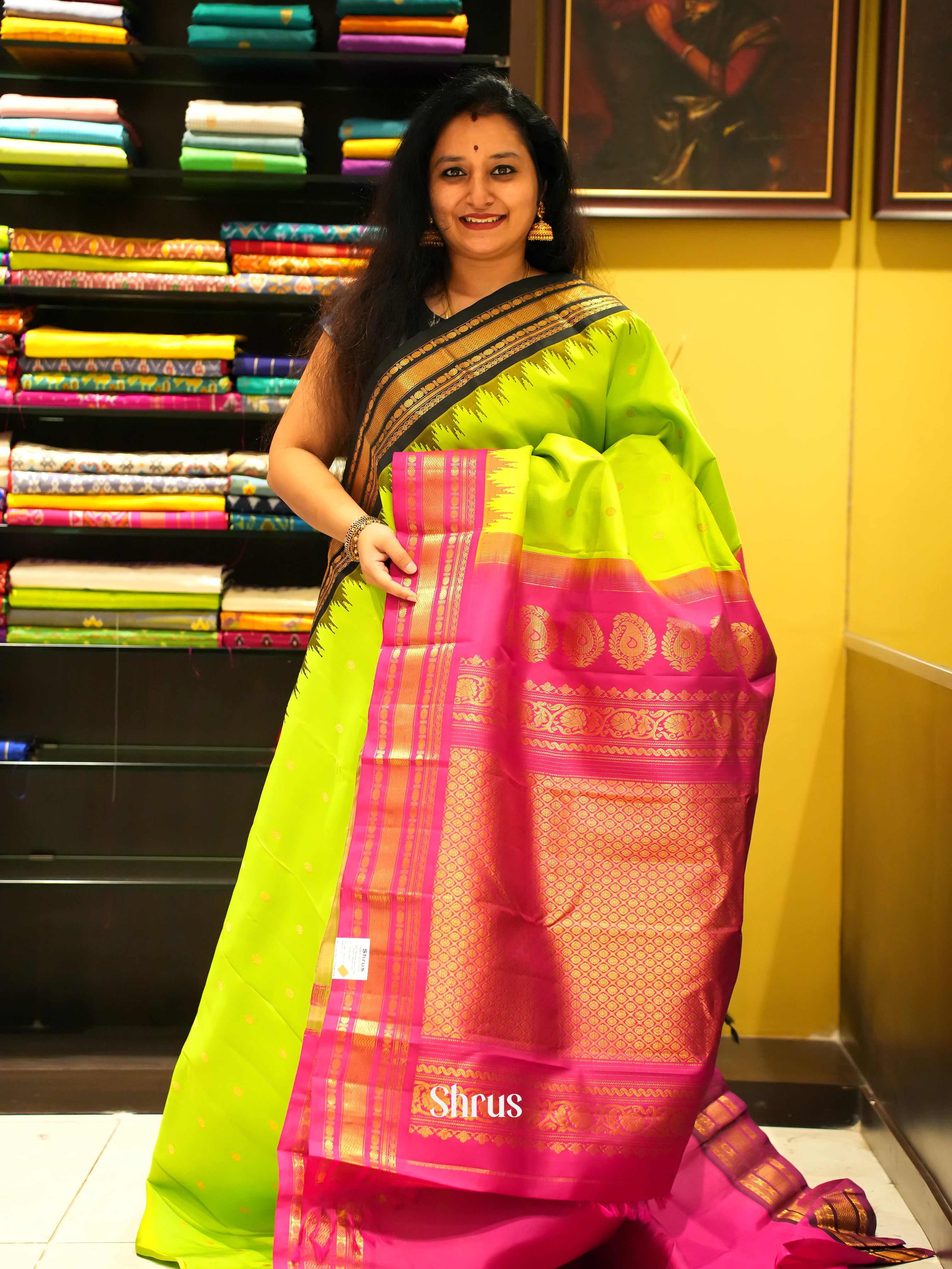 Green & Pink - Gadwal Silk Saree - Shop on ShrusEternity.com