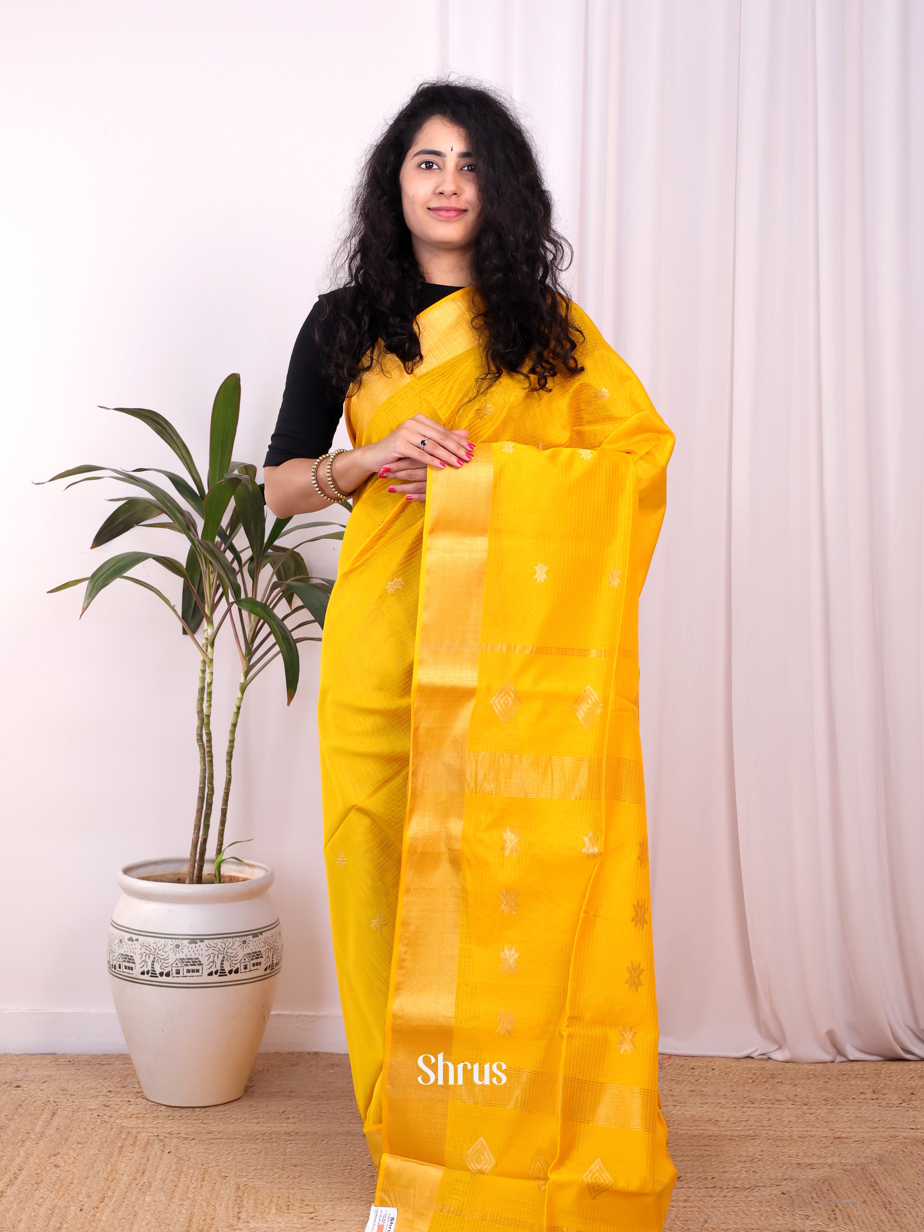 Yellow(Single Tone) - Maheshwari Silk Cotton Saree - Shop on ShrusEternity.com