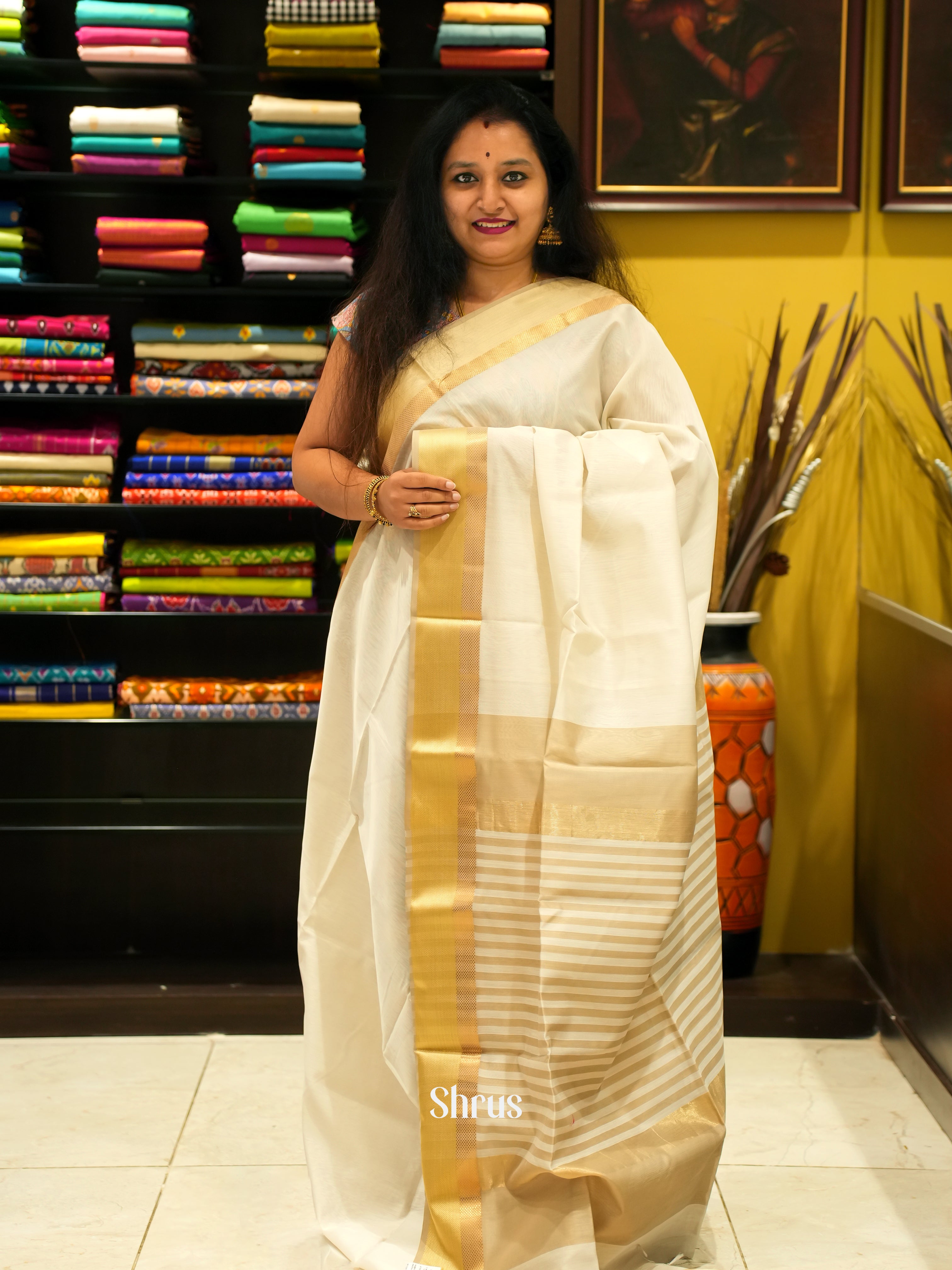 Cream & Gold - Maheshwari silkcotton Saree - Shop on ShrusEternity.com