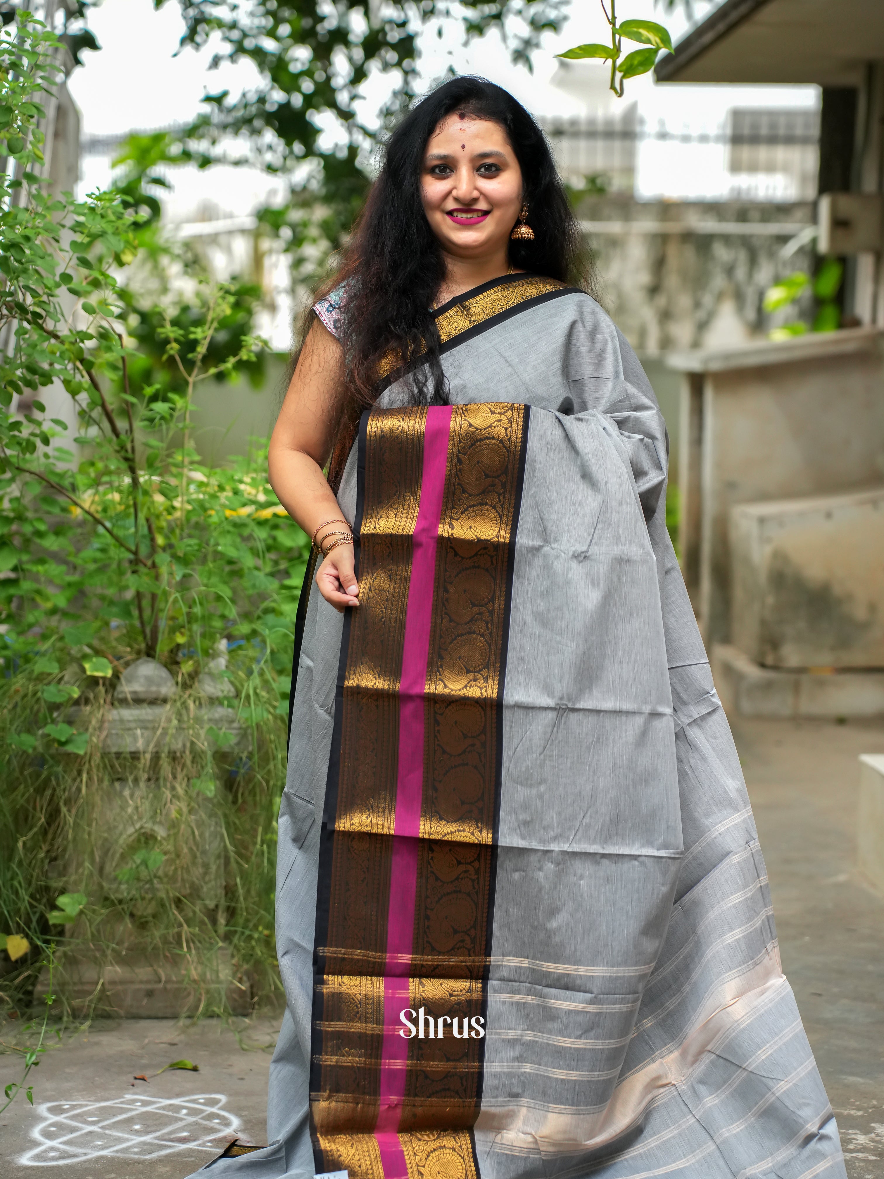Grey & Black - Chettinad Cotton Saree - Shop on ShrusEternity.com