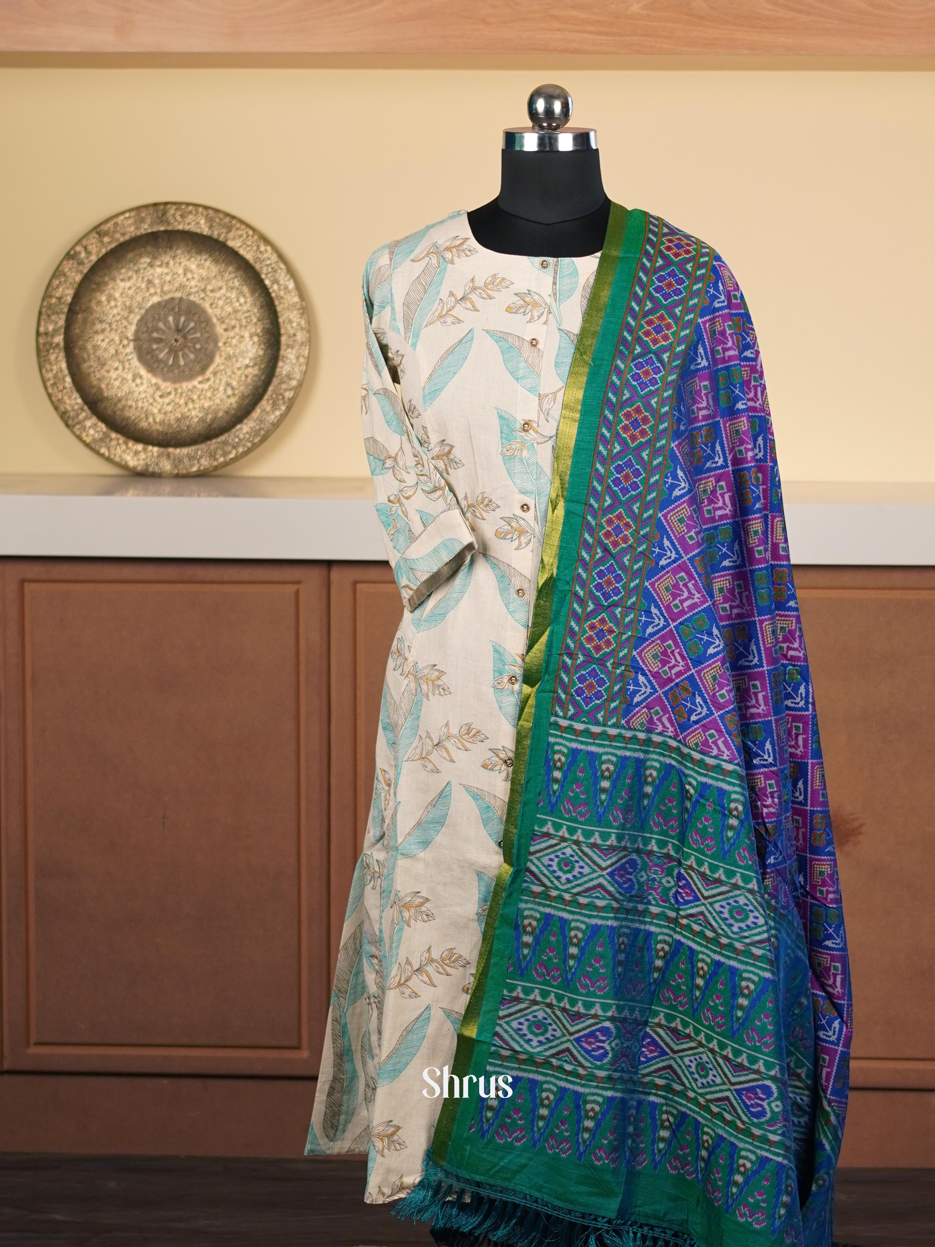 Blue & Green - Dupatta - Shop on ShrusEternity.com
