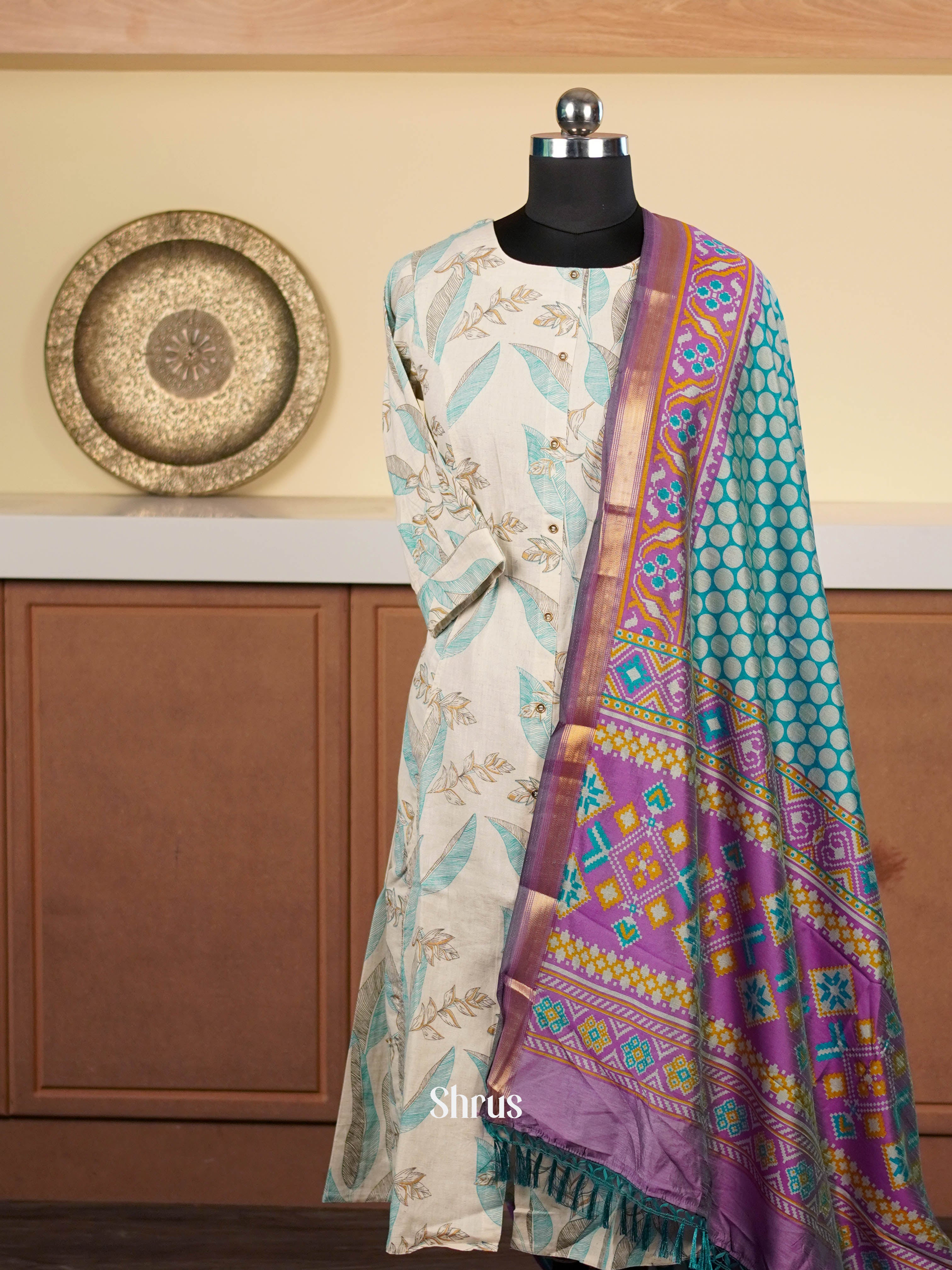 Blue & Magenta - Dupatta - Shop on ShrusEternity.com