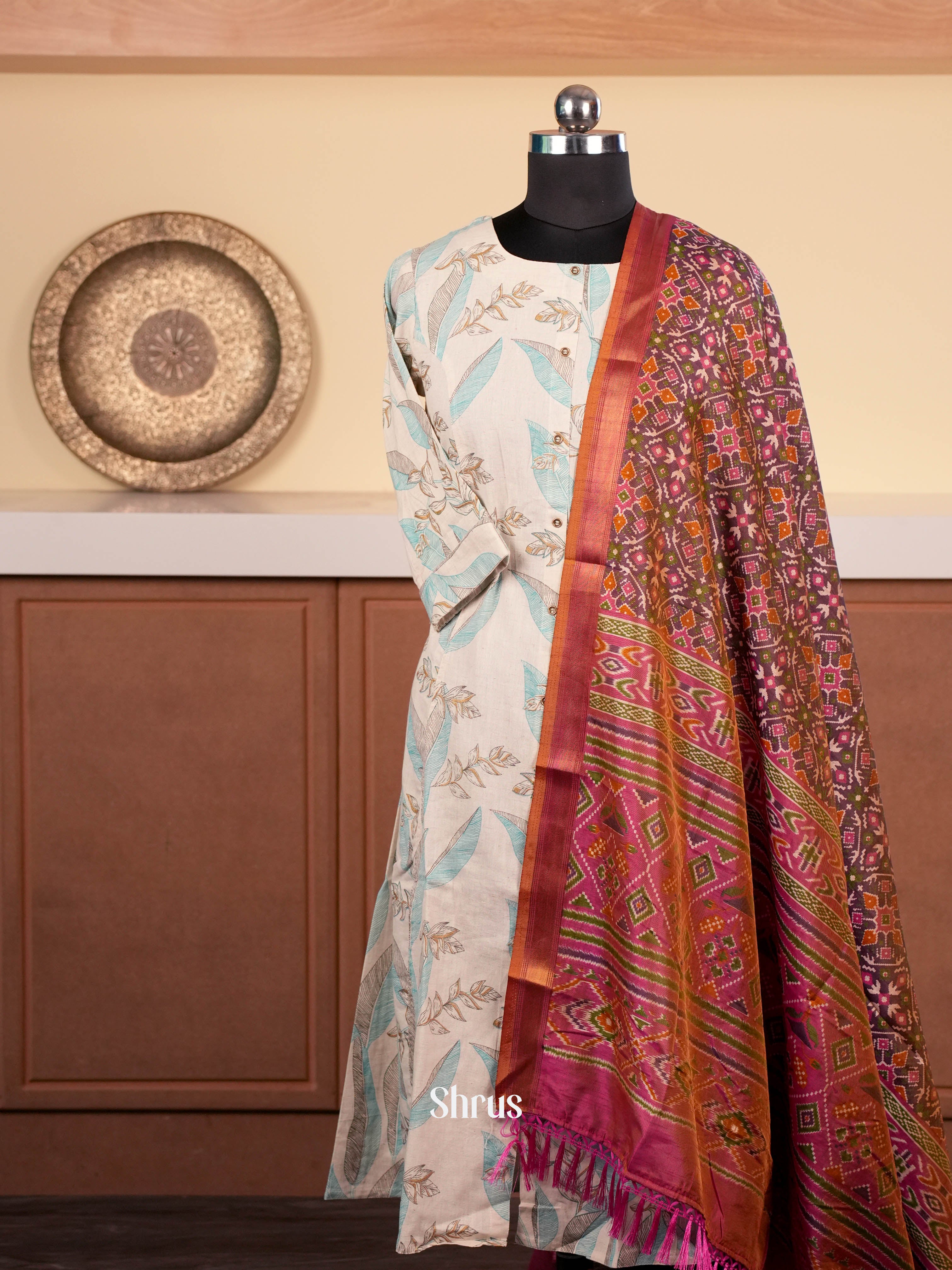 Double Shaded Violet & Pink - Dupatta - Shop on ShrusEternity.com