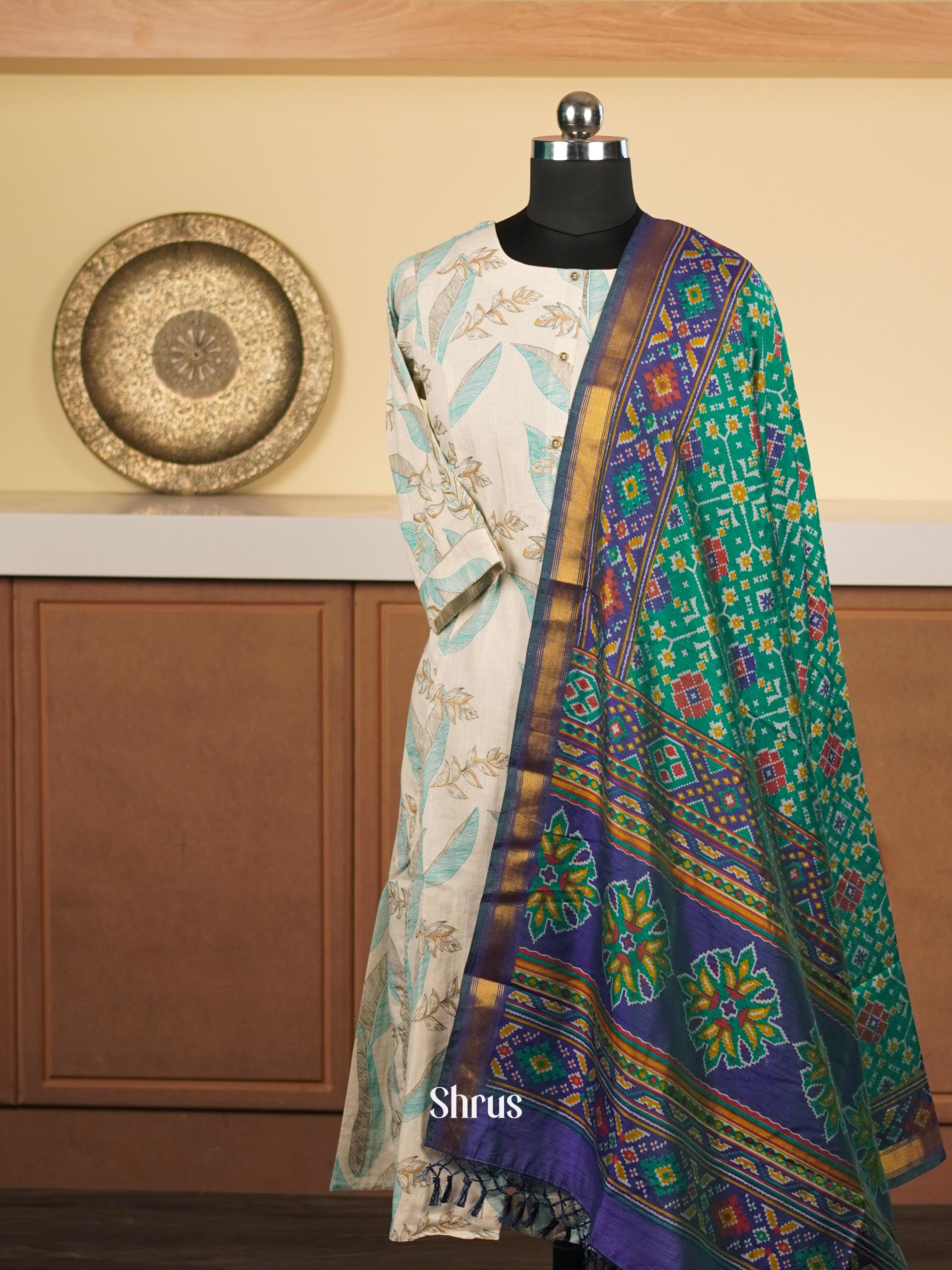 Teal & Indigo - Dupatta - Shop on ShrusEternity.com