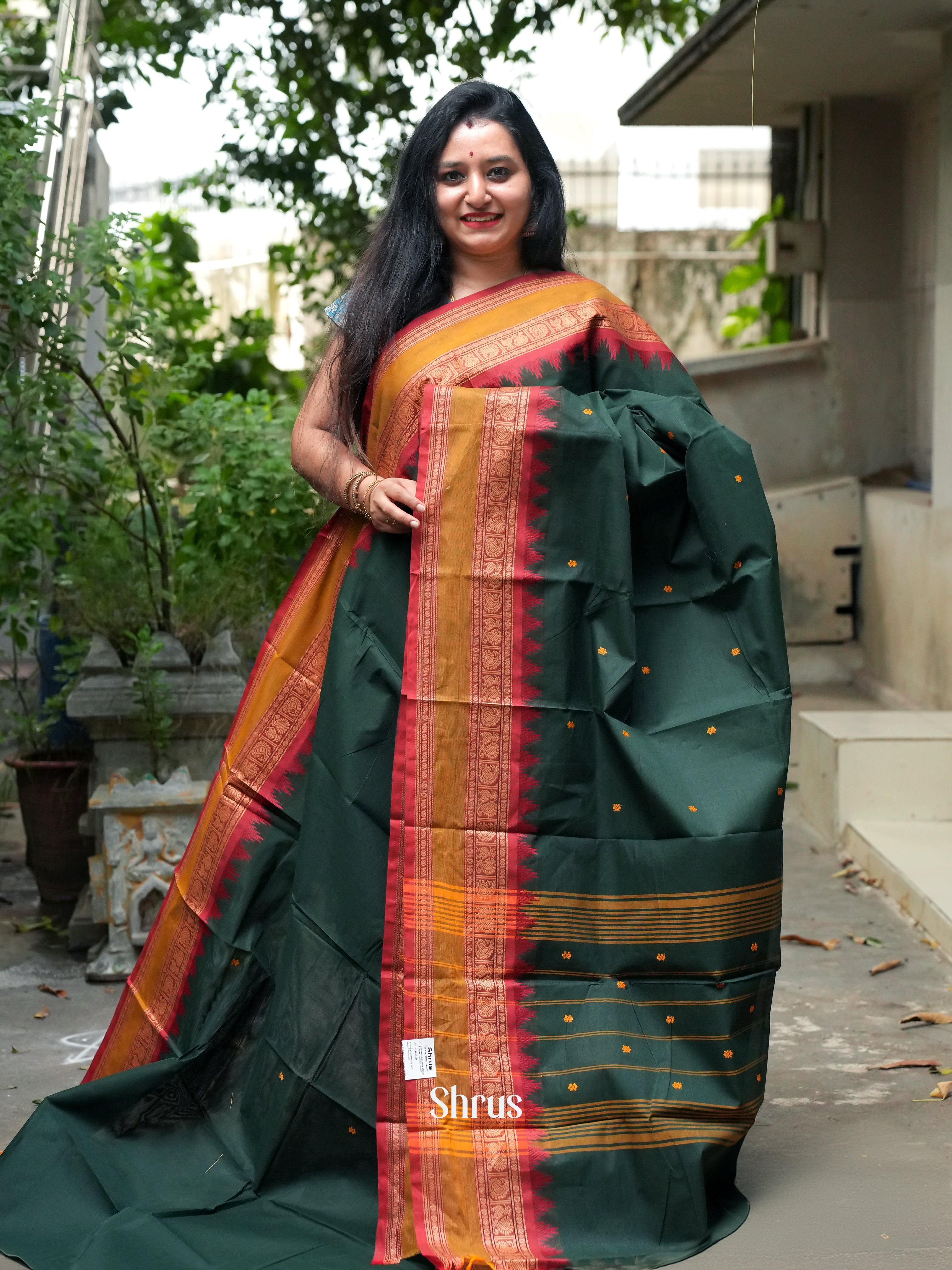Green & Red- Chettinad Cotton Saree - Shop on ShrusEternity.com