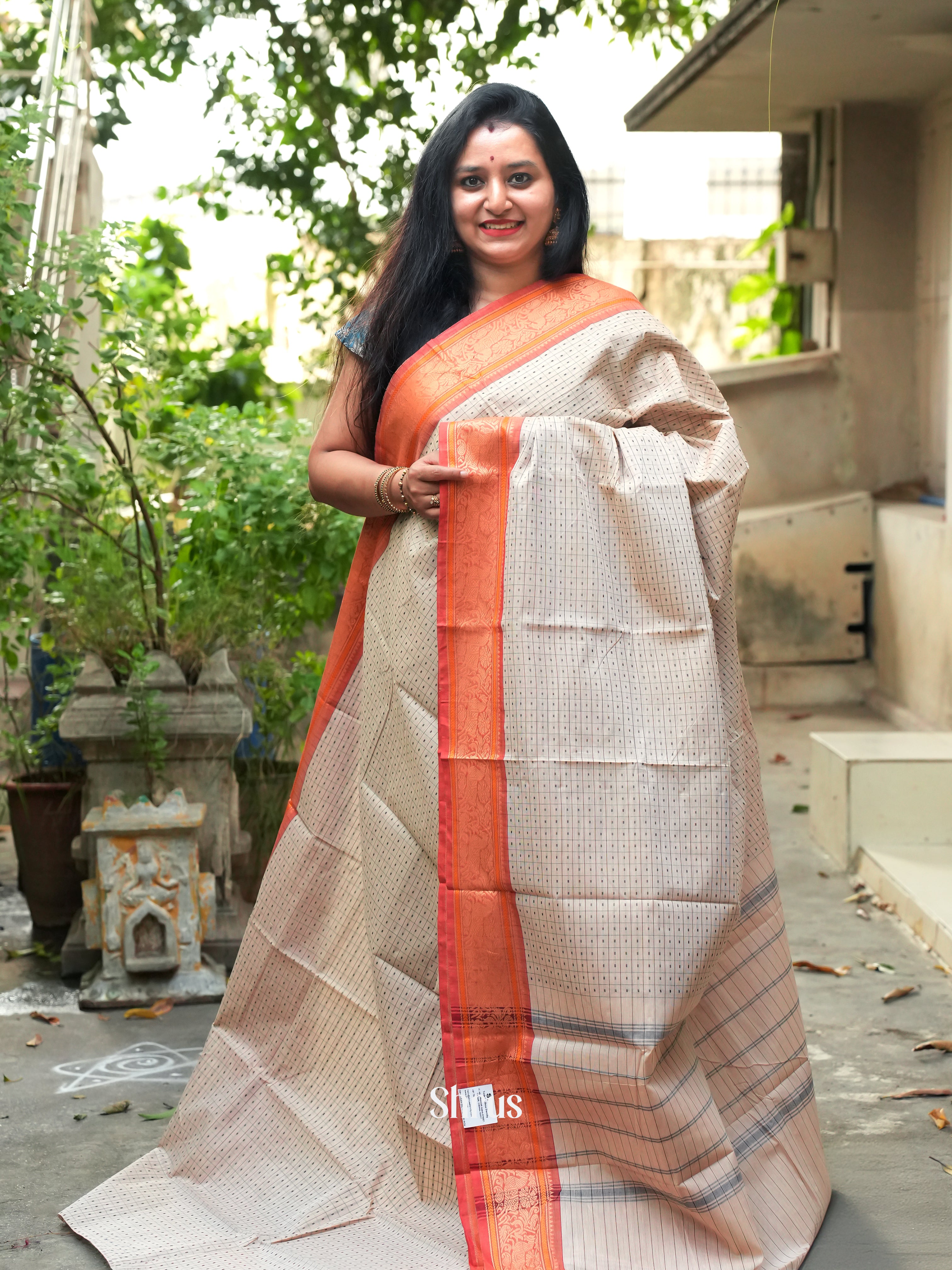 Cream & Orange - Chettinad Cotton Saree - Shop on ShrusEternity.com