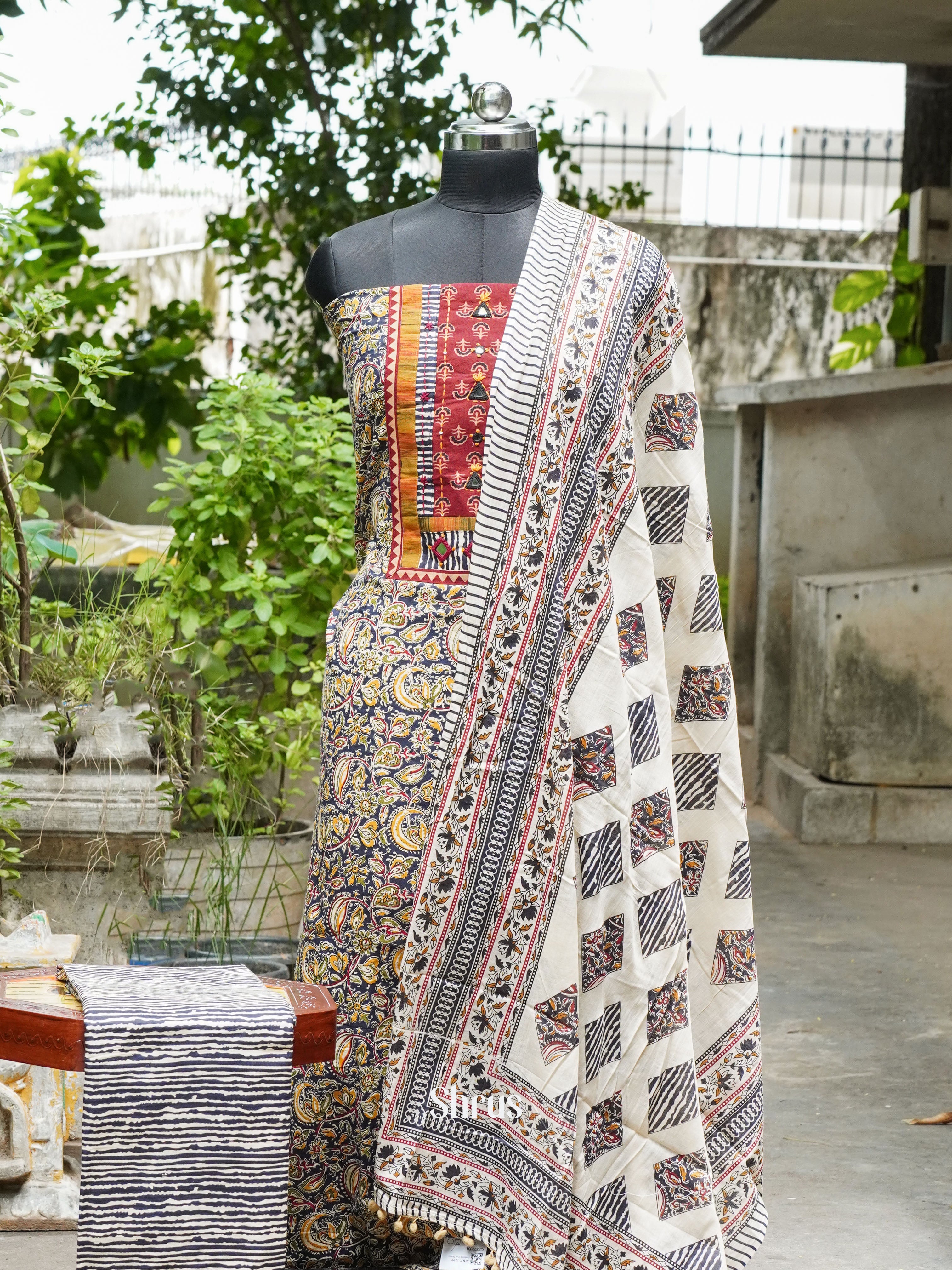 Black & Cream - kalamkari Salwar - Shop on ShrusEternity.com