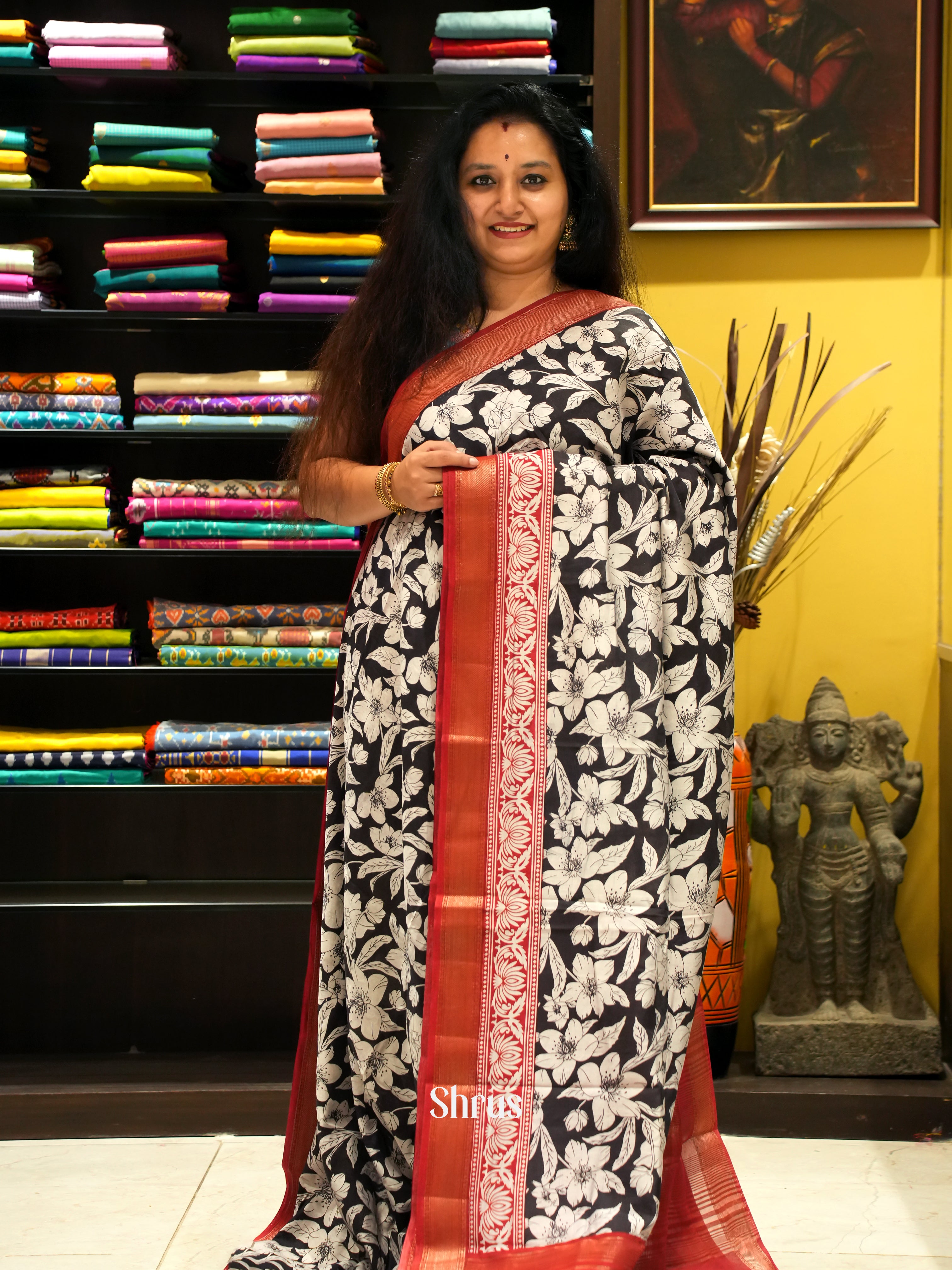 Black & Red - Art Modal Saree - Shop on ShrusEternity.com
