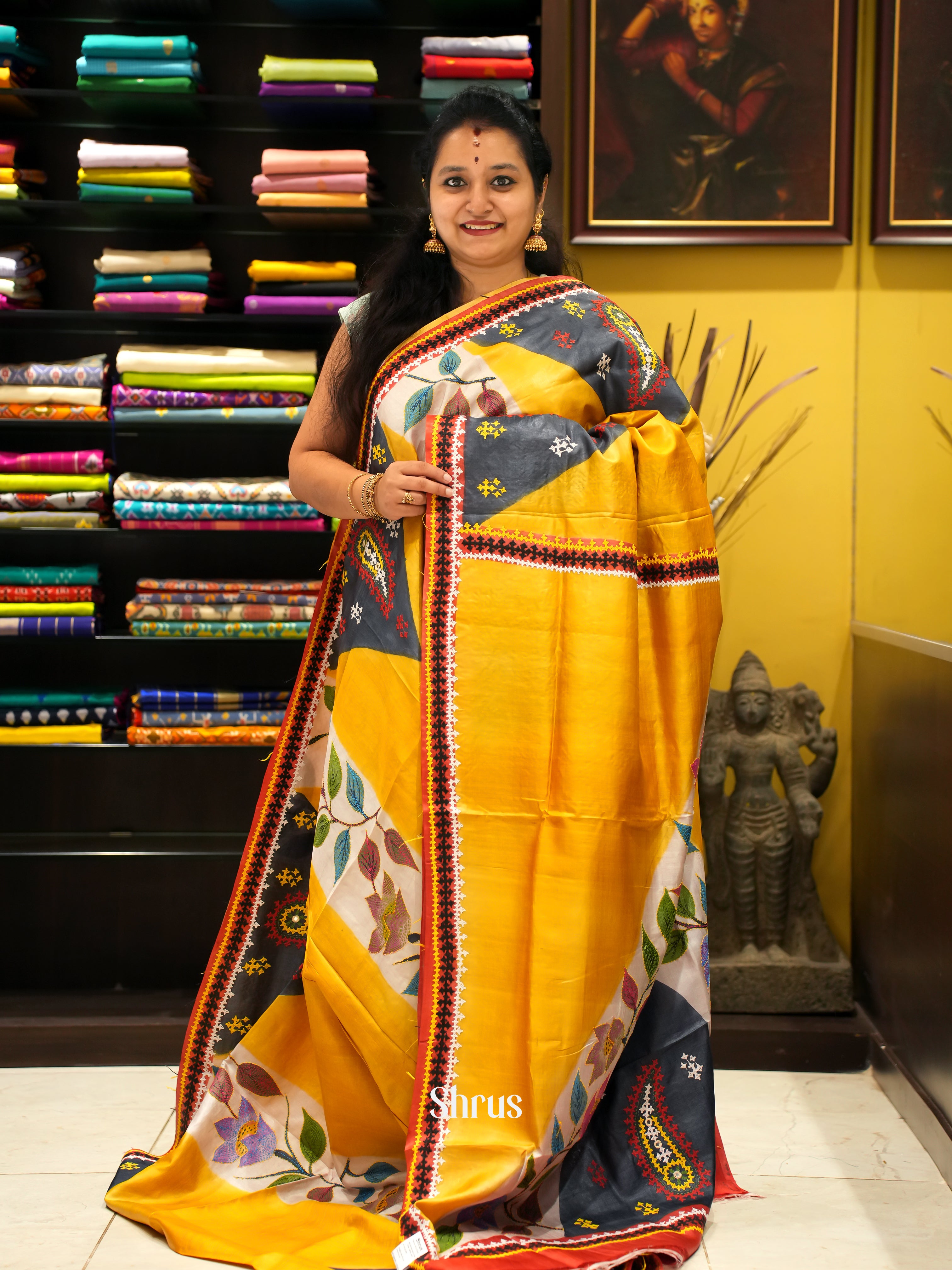 CGS01114 - Tussar Saree - Shop on ShrusEternity.com