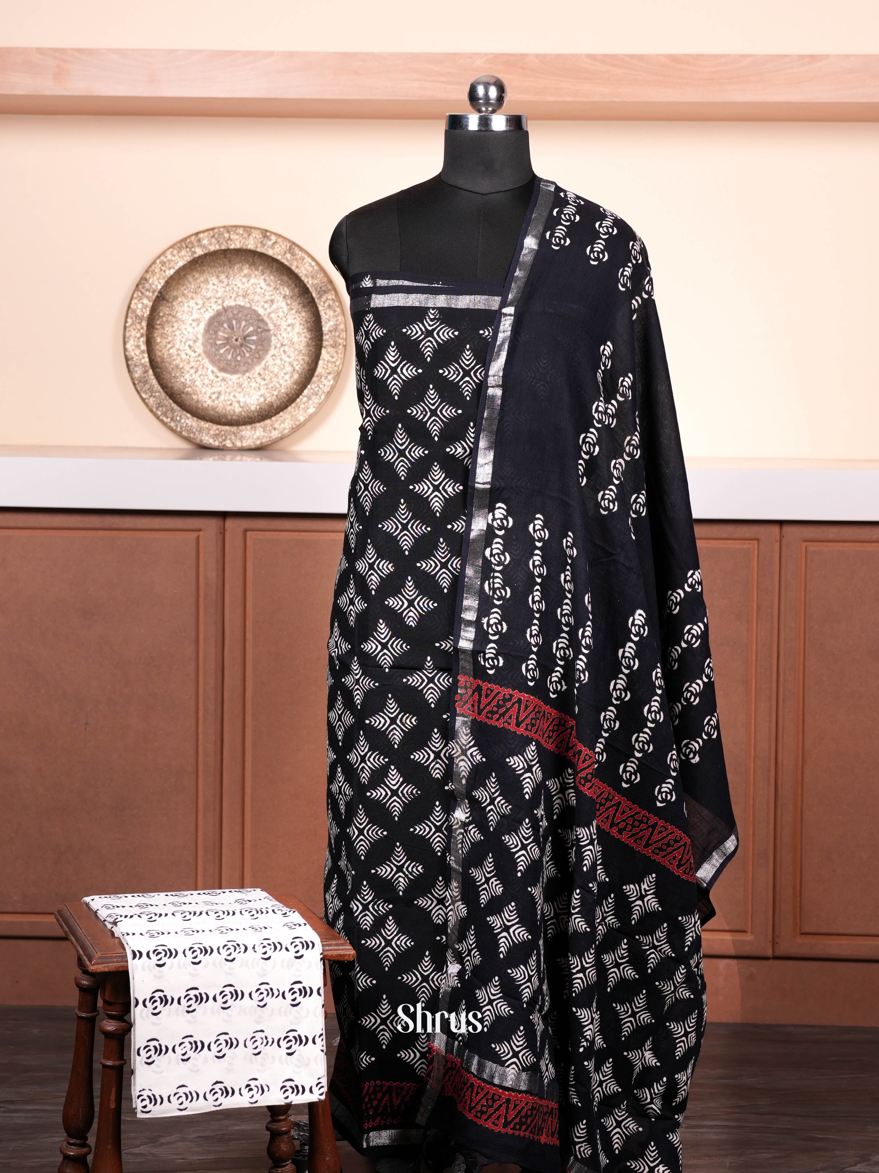 Black & White - Linen Salwar - Shop on ShrusEternity.com