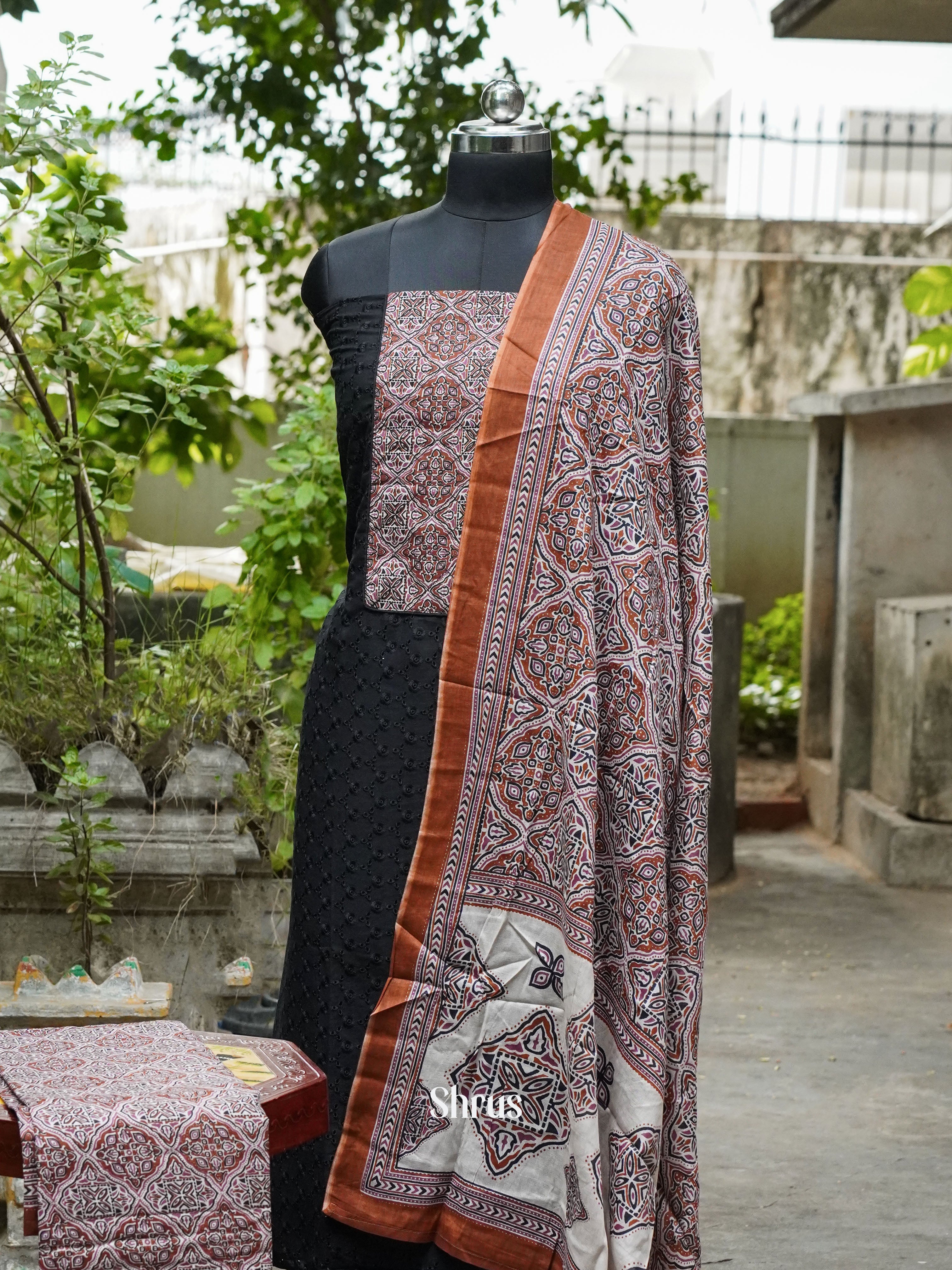 CGS01368 - Cotton salwar - Shop on ShrusEternity.com