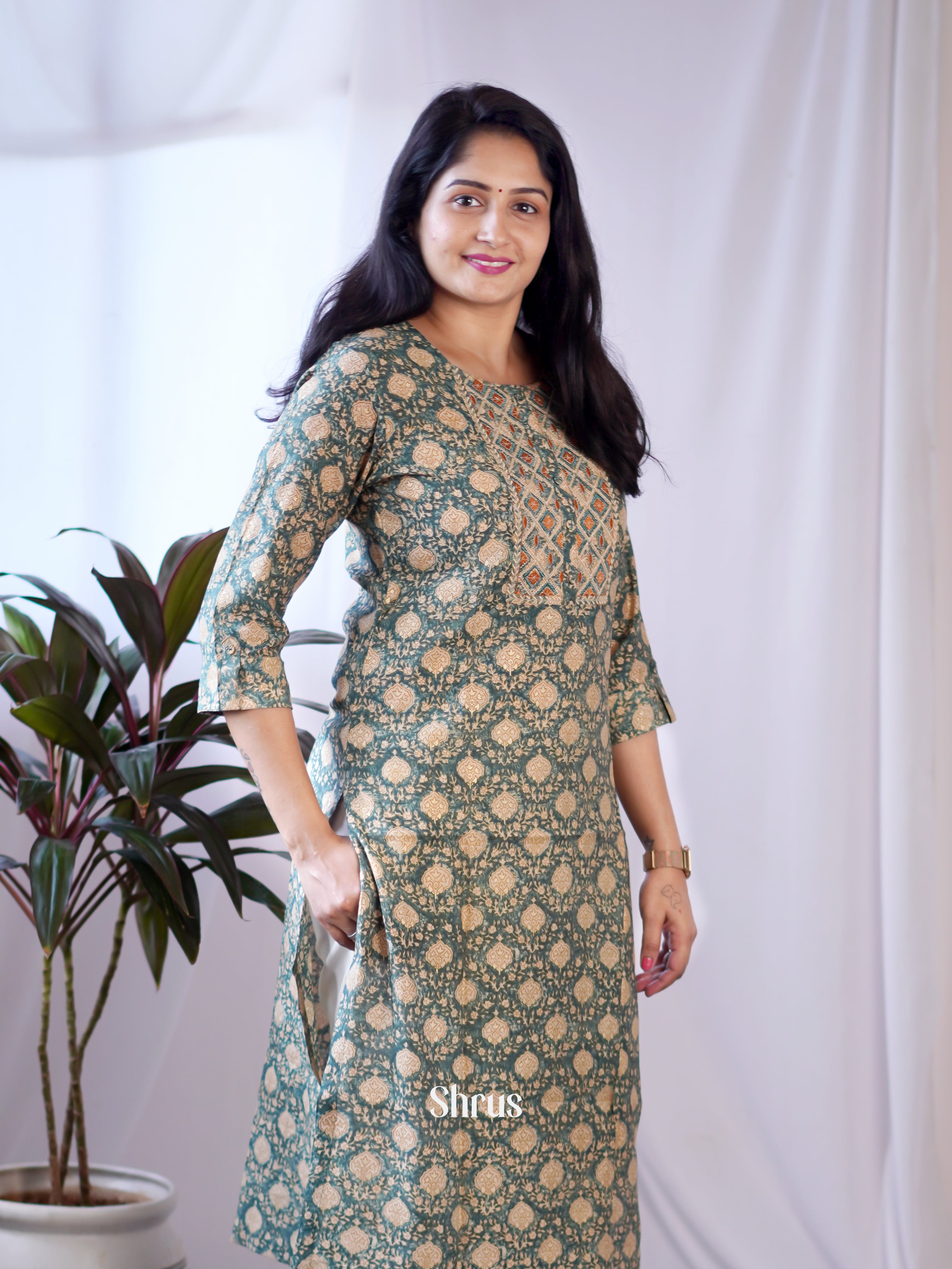 Green - Readymade Kurti - Shop on ShrusEternity.com