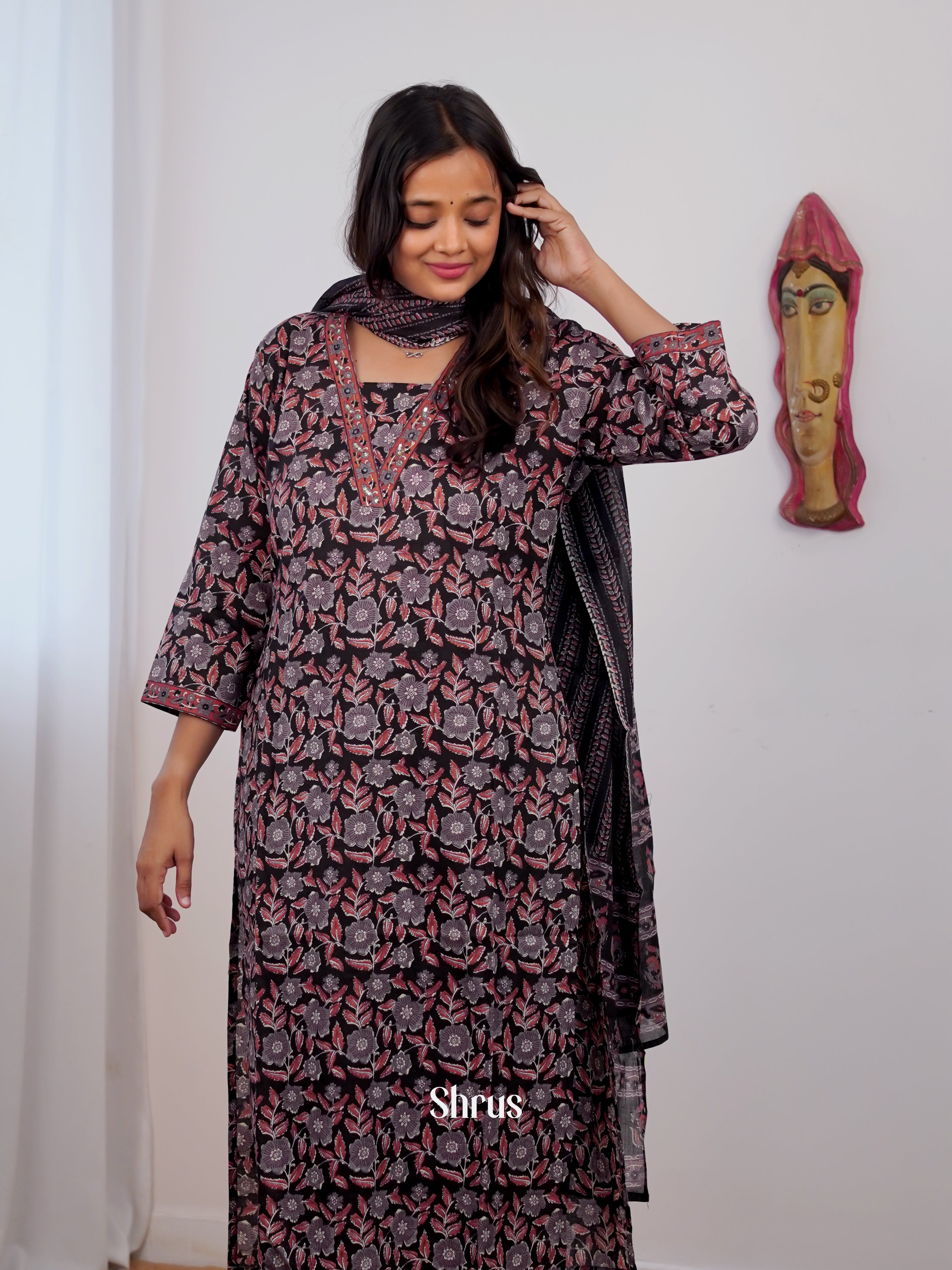 Black -3pc floral printed Readymade Suits - Shop on ShrusEternity.com