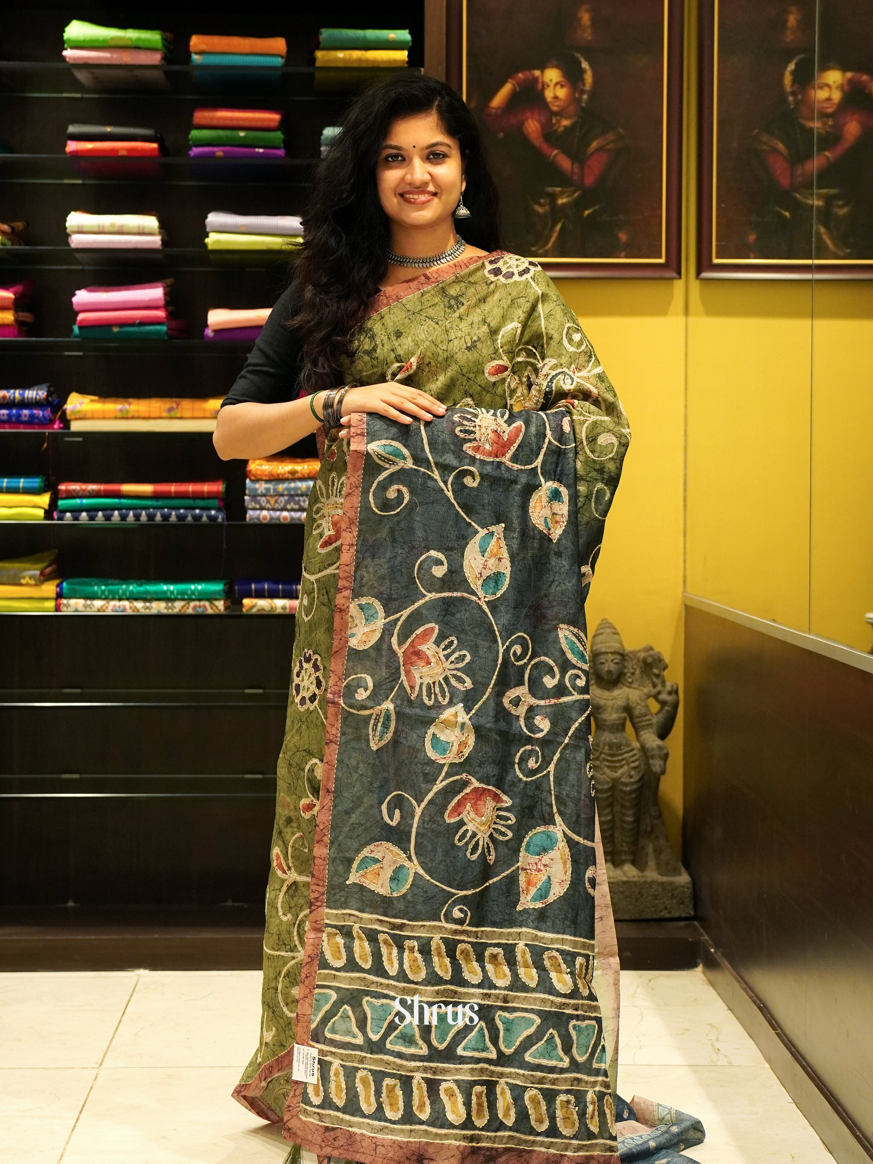 Light Green & Dark Green - Semi Kantha Saree - Shop on ShrusEternity.com