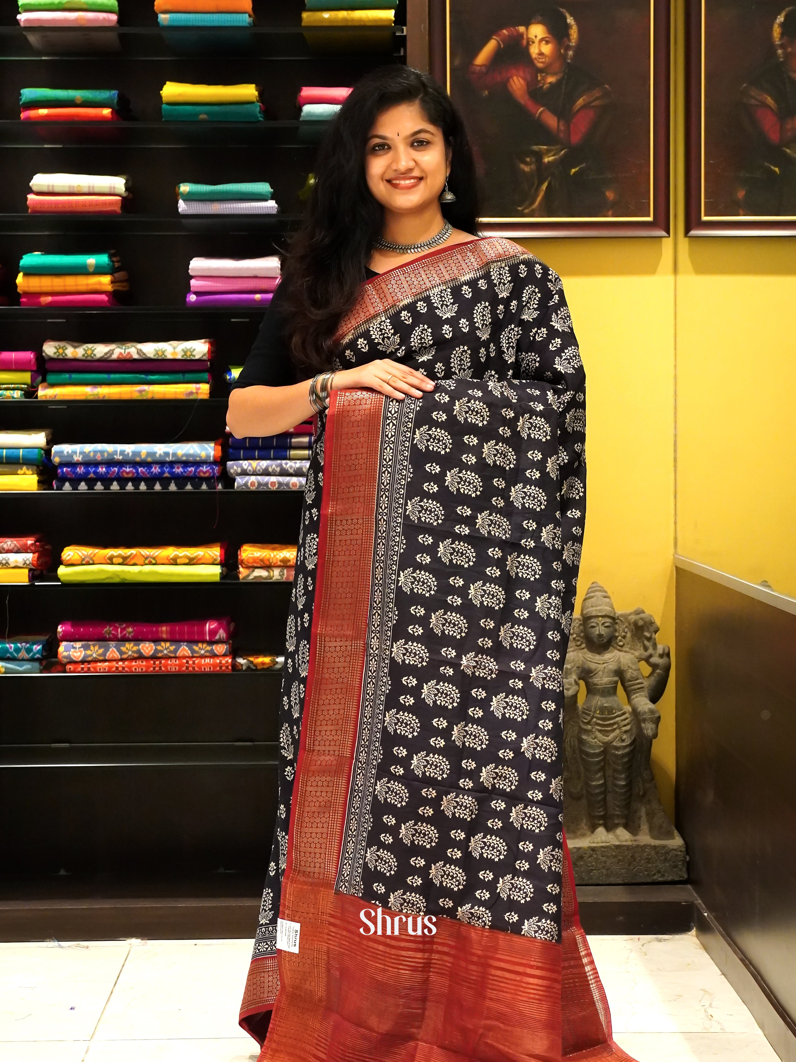 Black & Red - Art Modal Saree - Shop on ShrusEternity.com