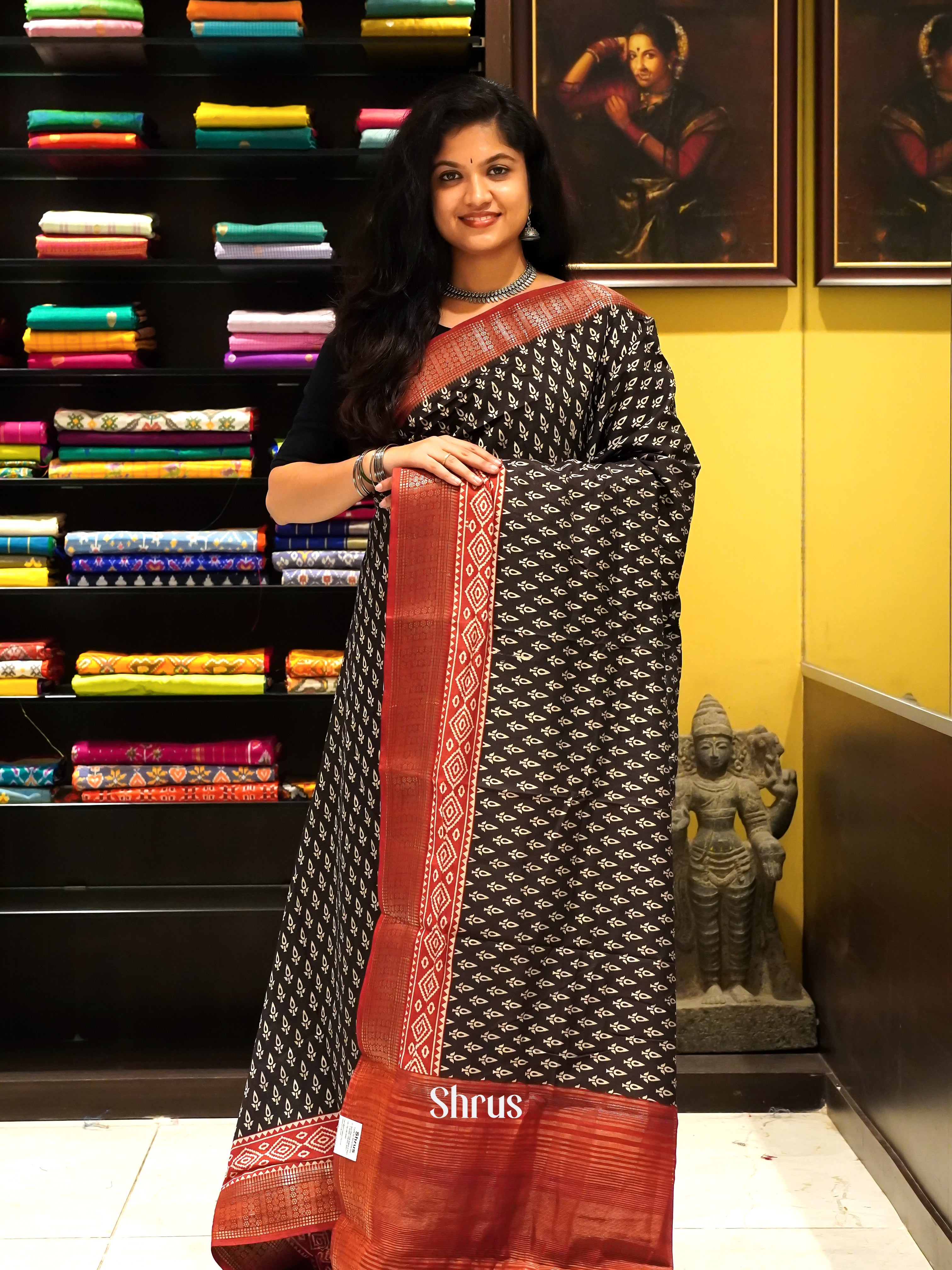 Black & Red - Art Modal Saree - Shop on ShrusEternity.com