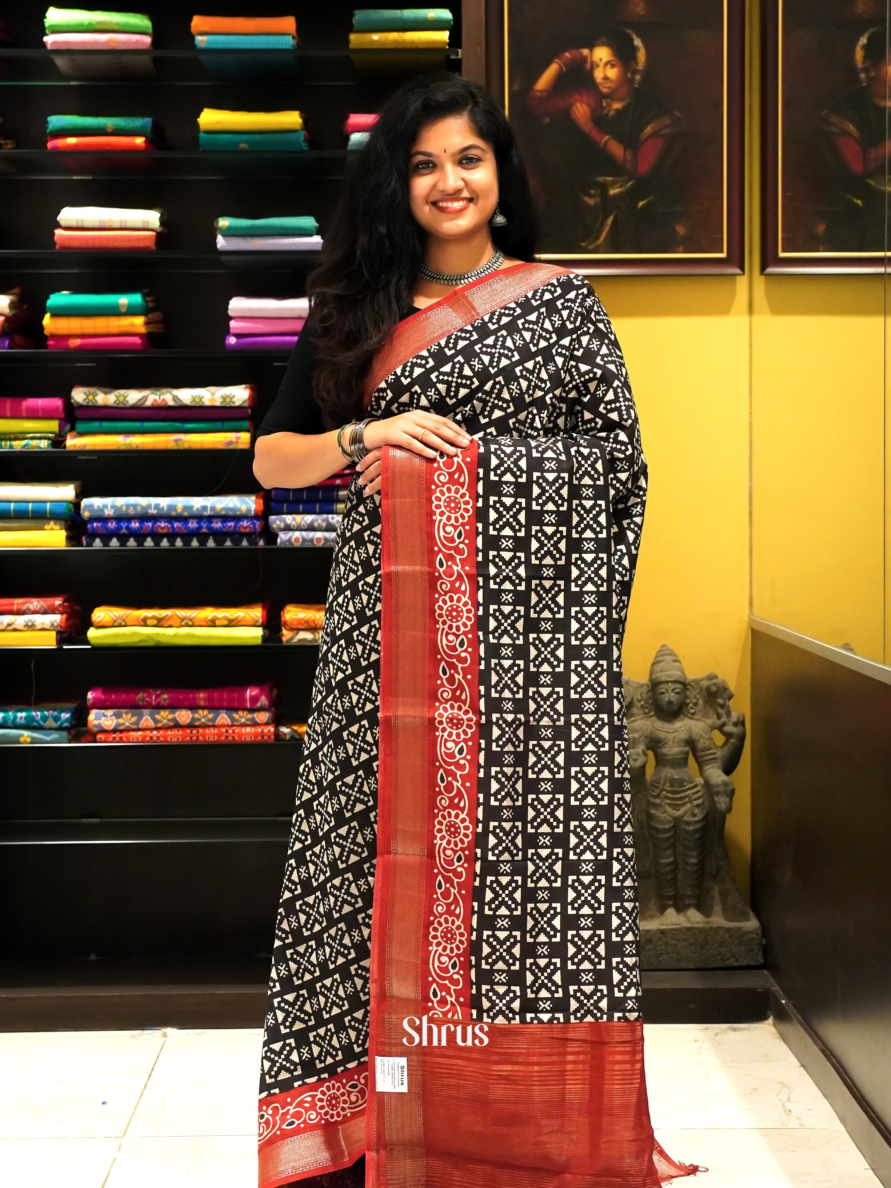 Black & Red - Art Modal Saree - Shop on ShrusEternity.com