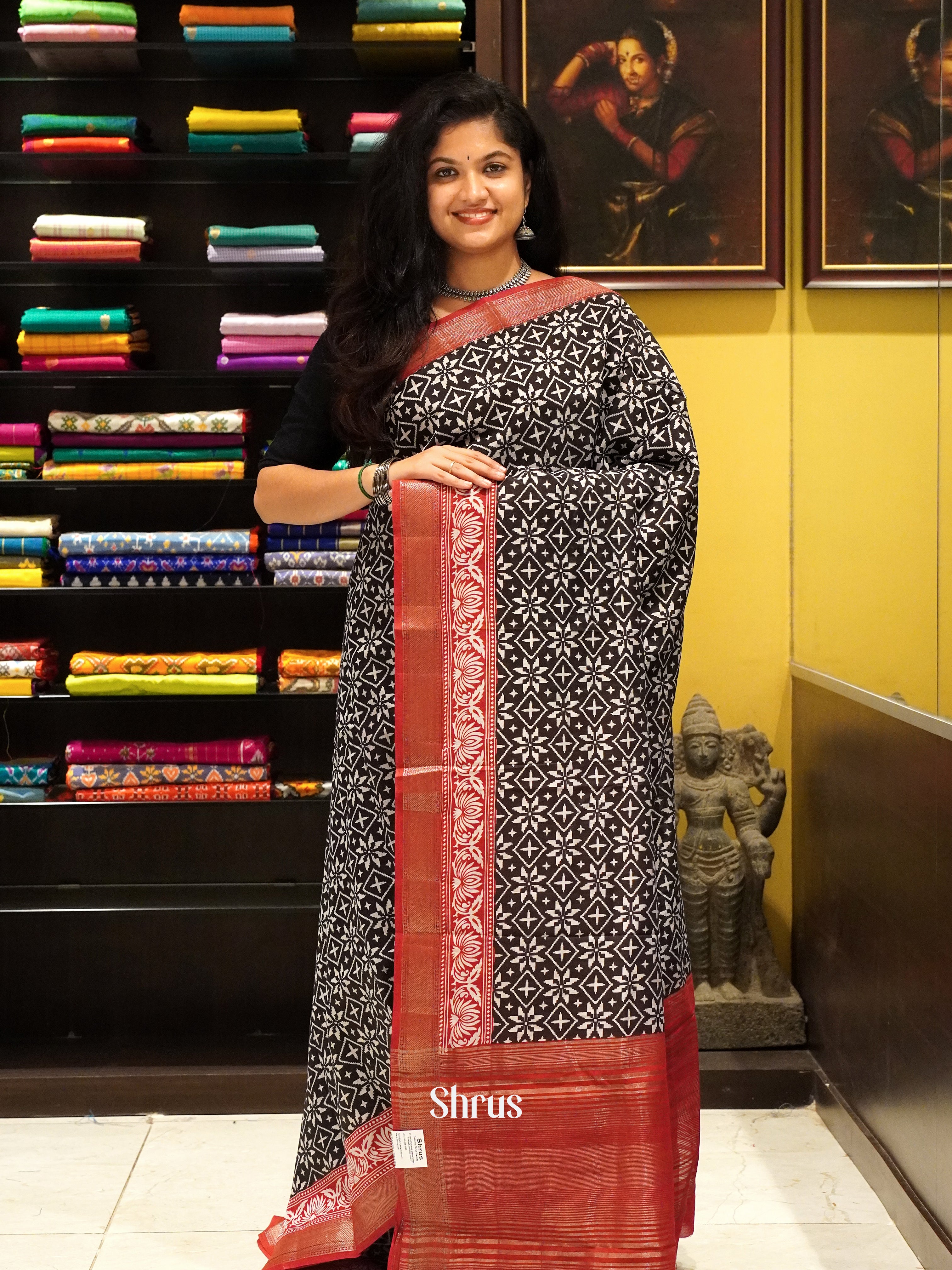 Black & Red - Art Modal Saree - Shop on ShrusEternity.com