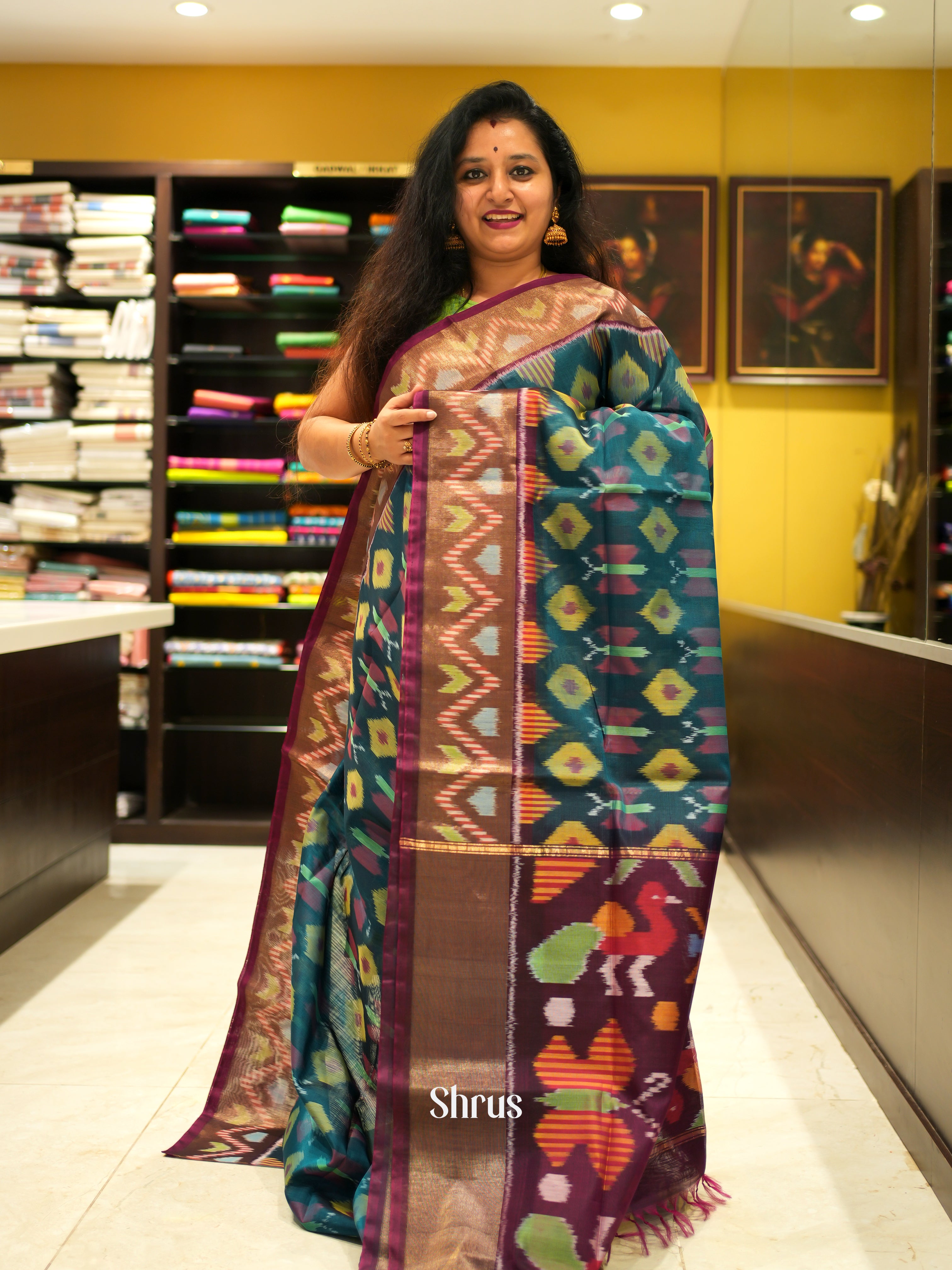 CGS12055 - Pochampally sico - Shop on ShrusEternity.com