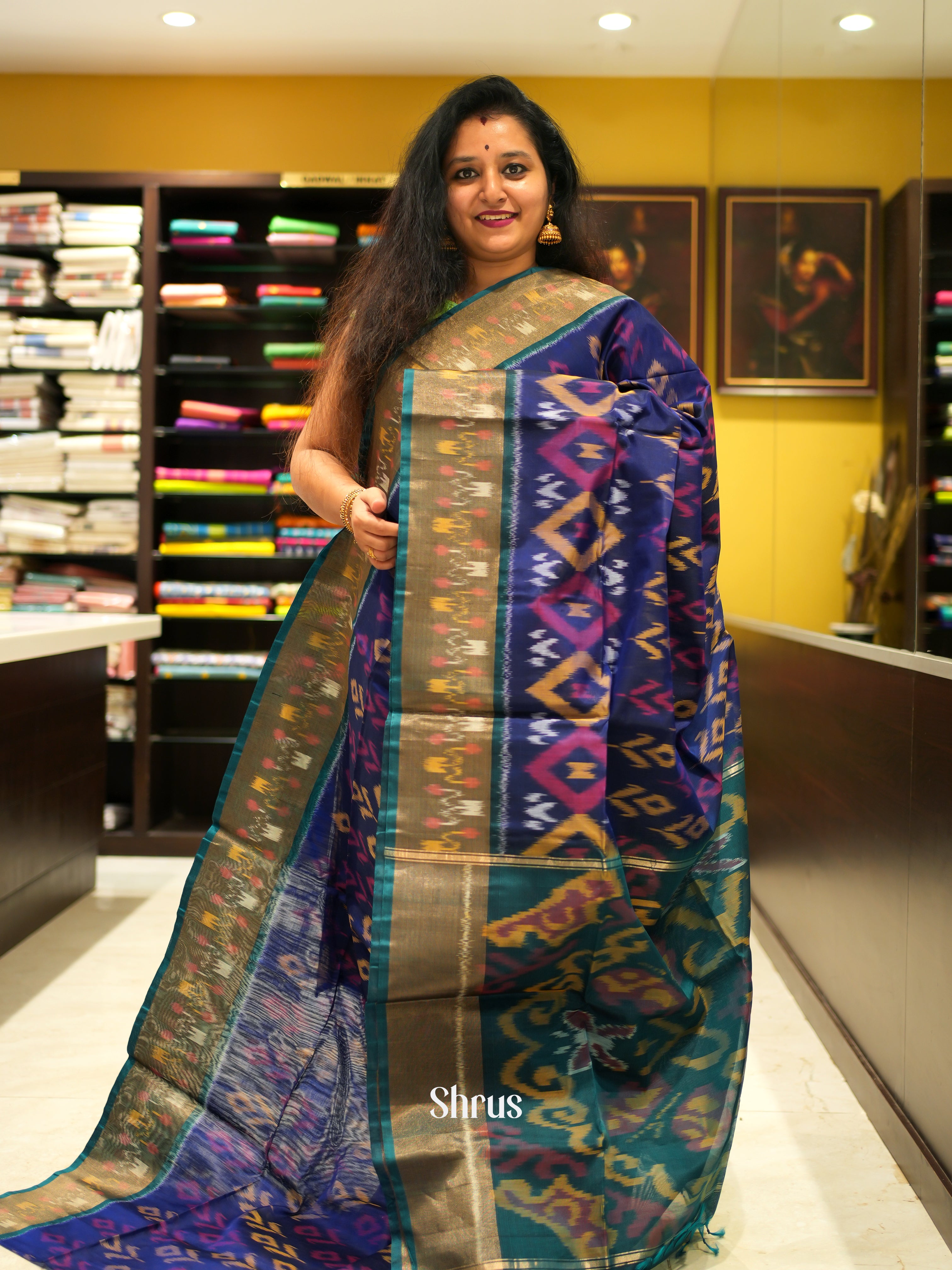 CGS12067 - Pochampally sico - Shop on ShrusEternity.com