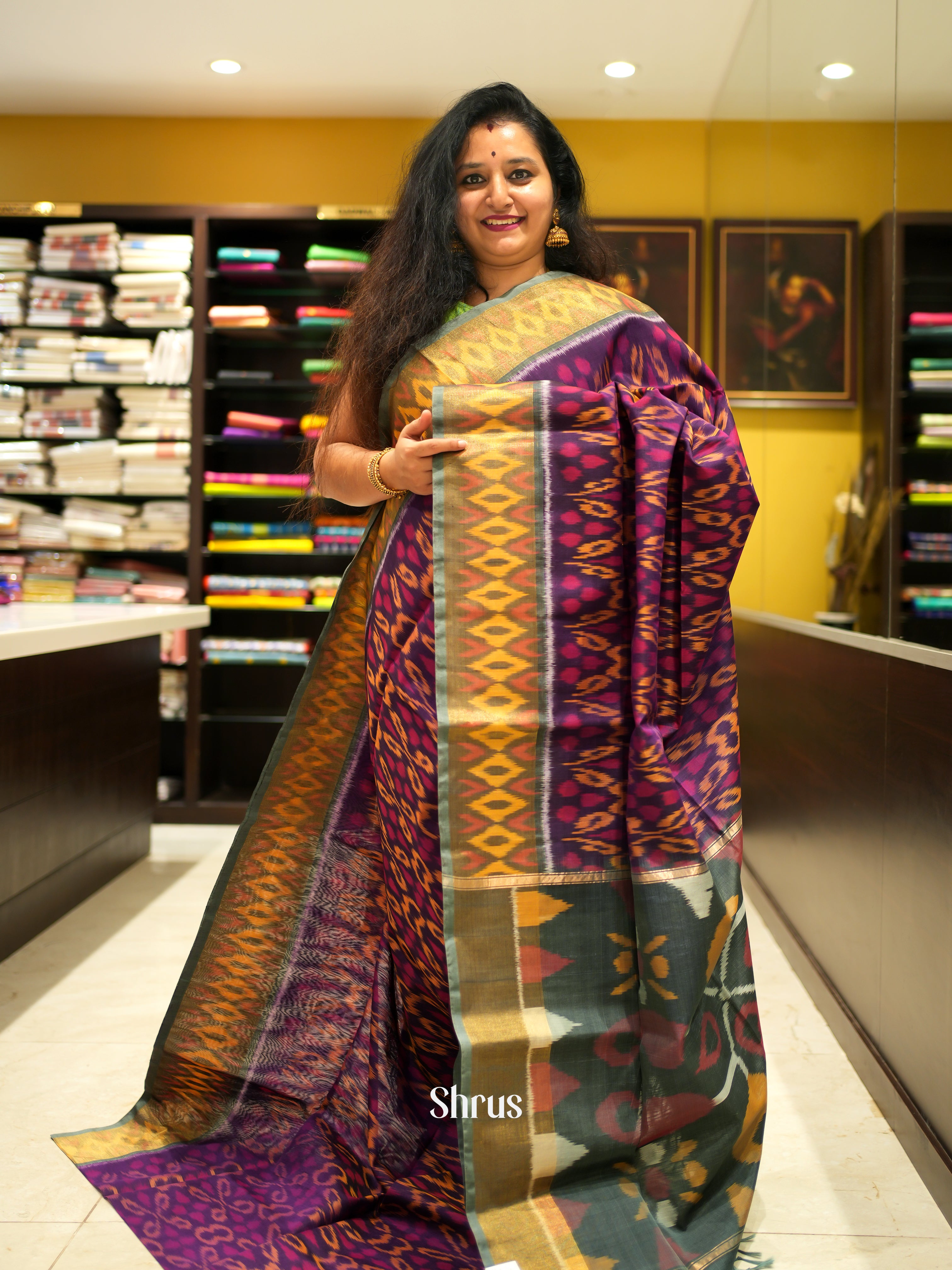 CGS12076 - Pochampally sico - Shop on ShrusEternity.com