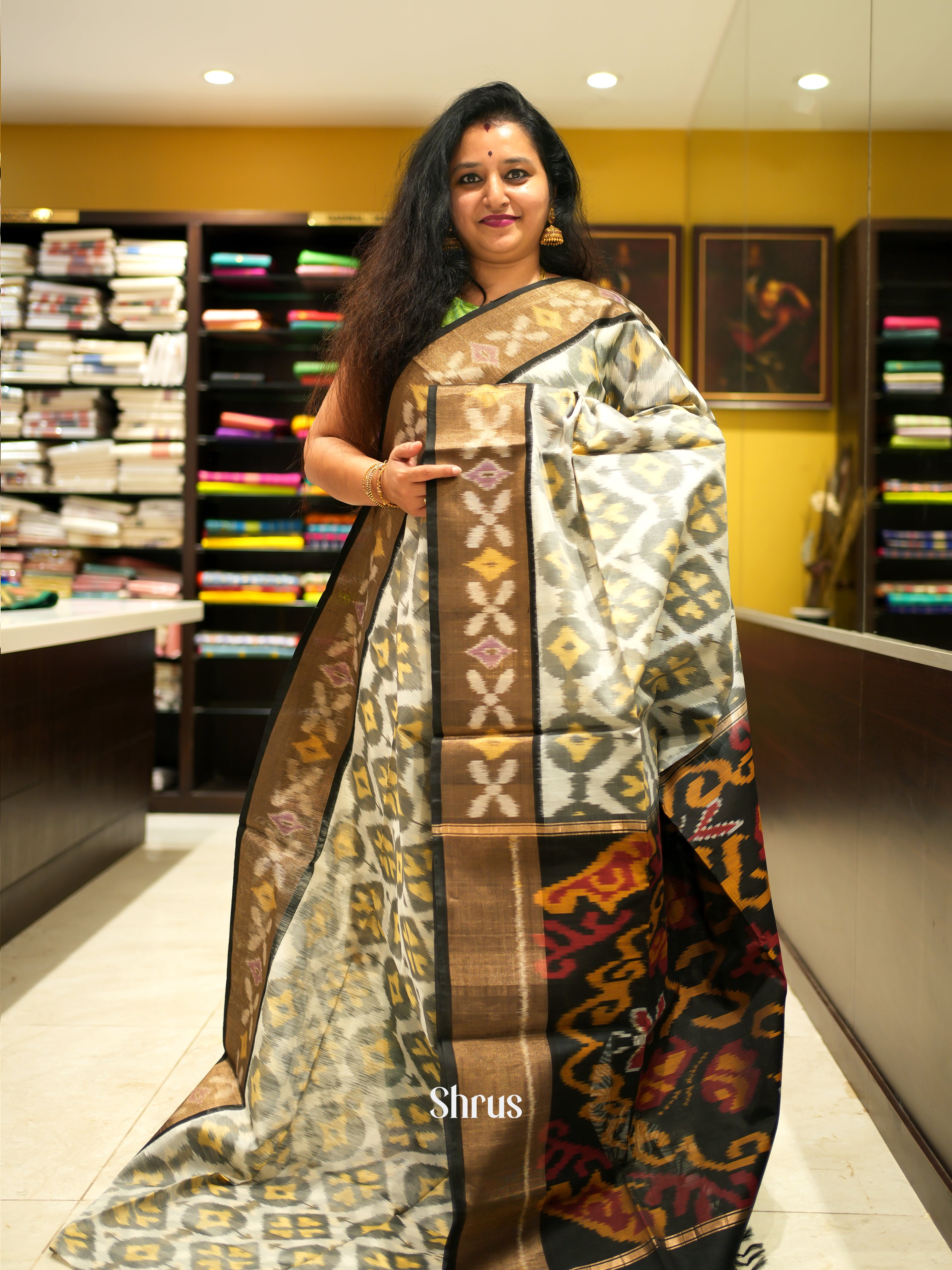 CGS12078 - Pochampally sico - Shop on ShrusEternity.com