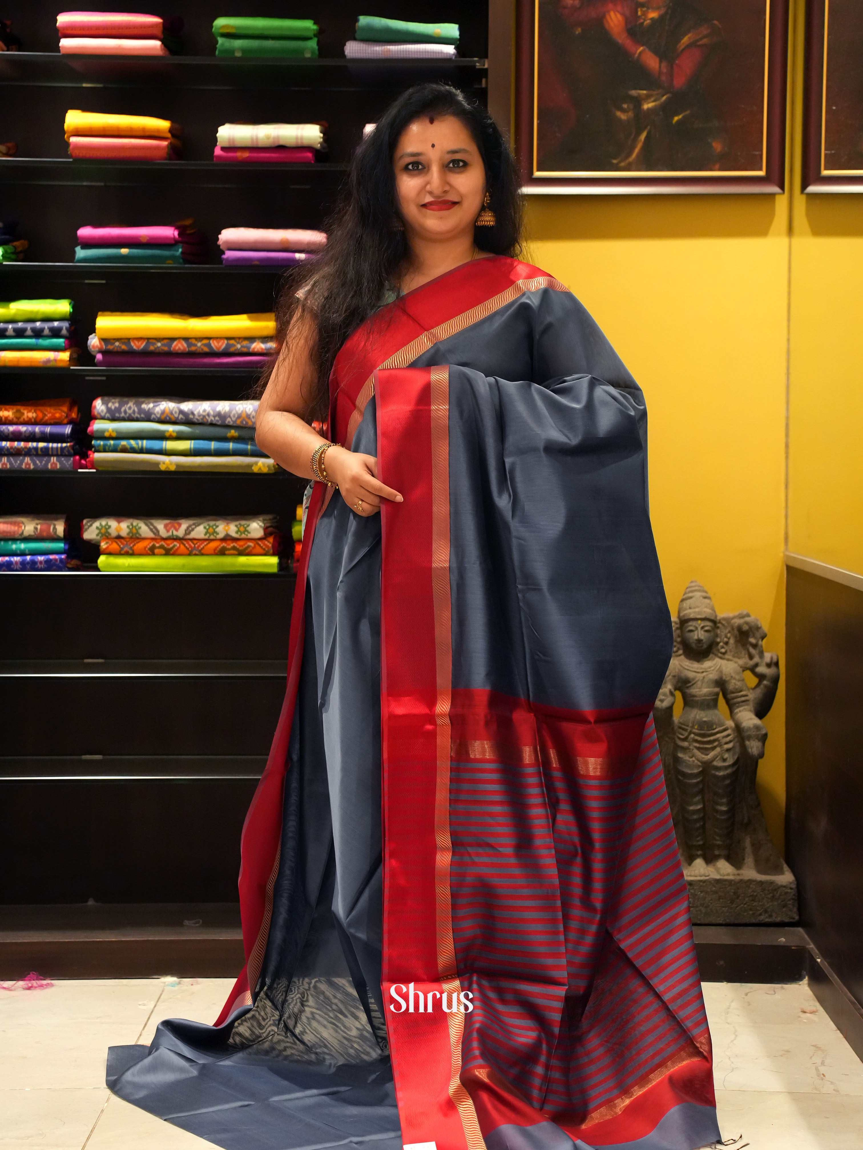 Grey & Red - Maheshwari silkcotton Saree - Shop on ShrusEternity.com