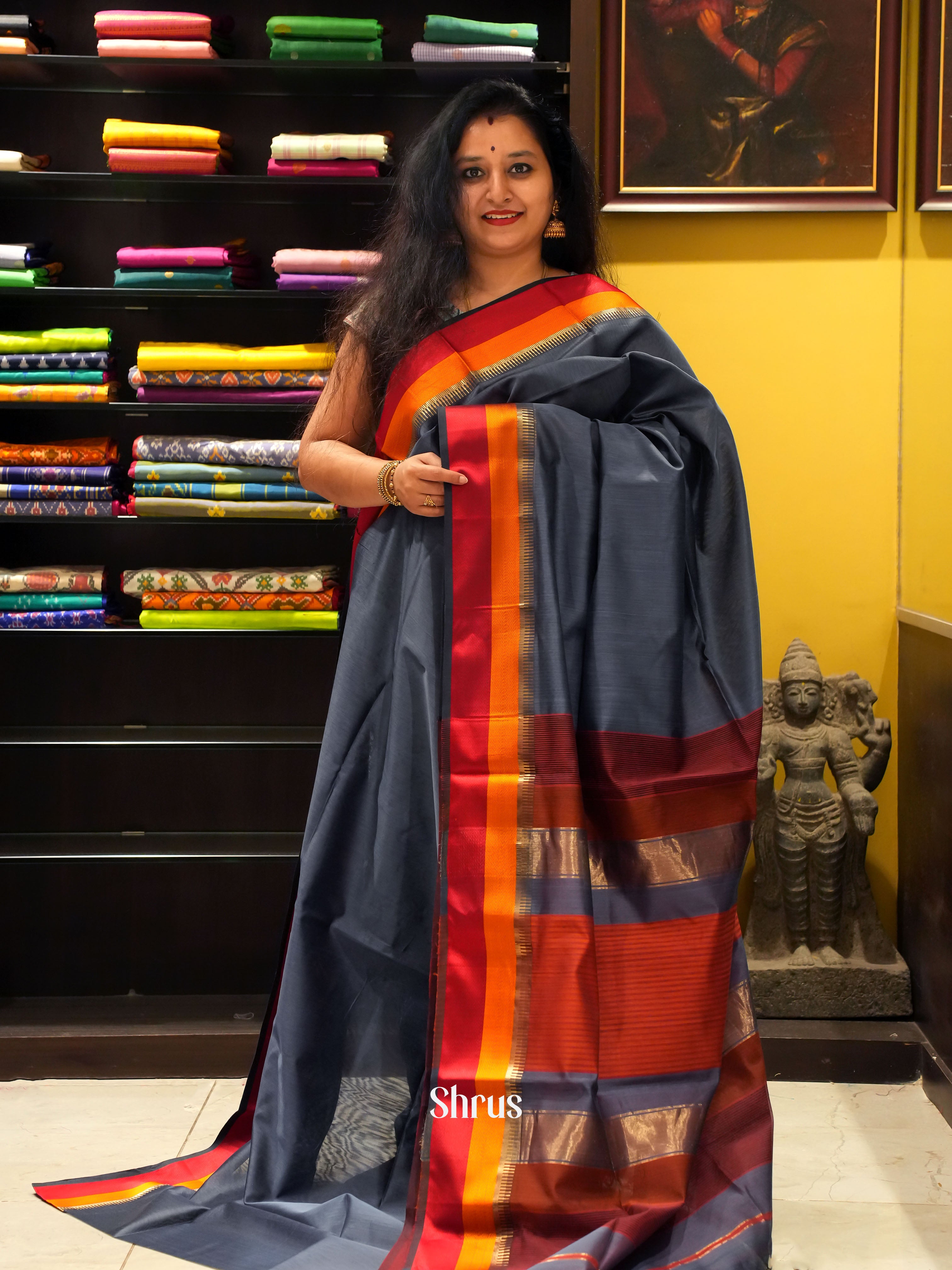 Grey & Red - Maheshwari silkcotton Saree - Shop on ShrusEternity.com