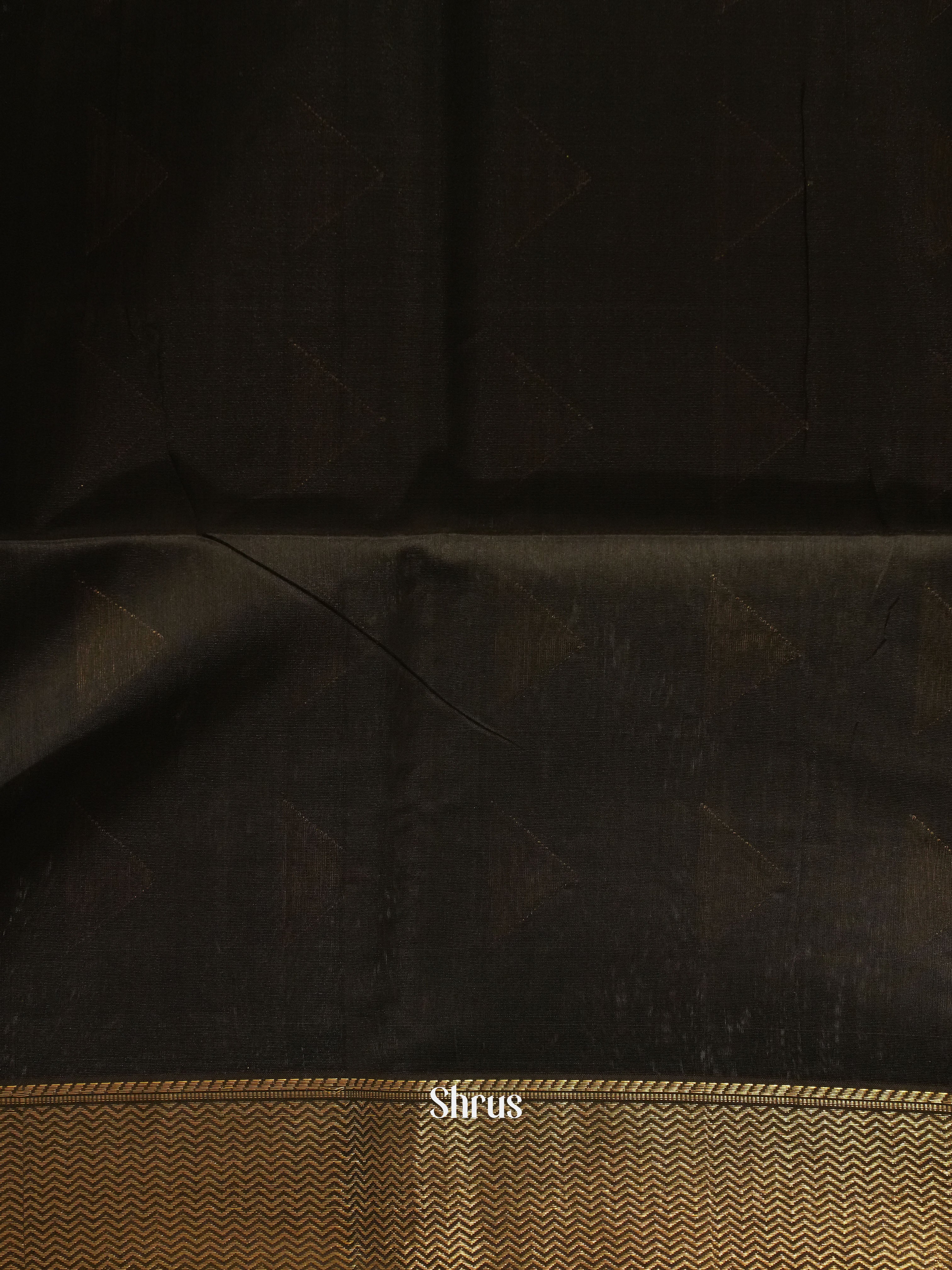 Black (Single tone) -Maheshwari silkcotton Saree - Shop on ShrusEternity.com