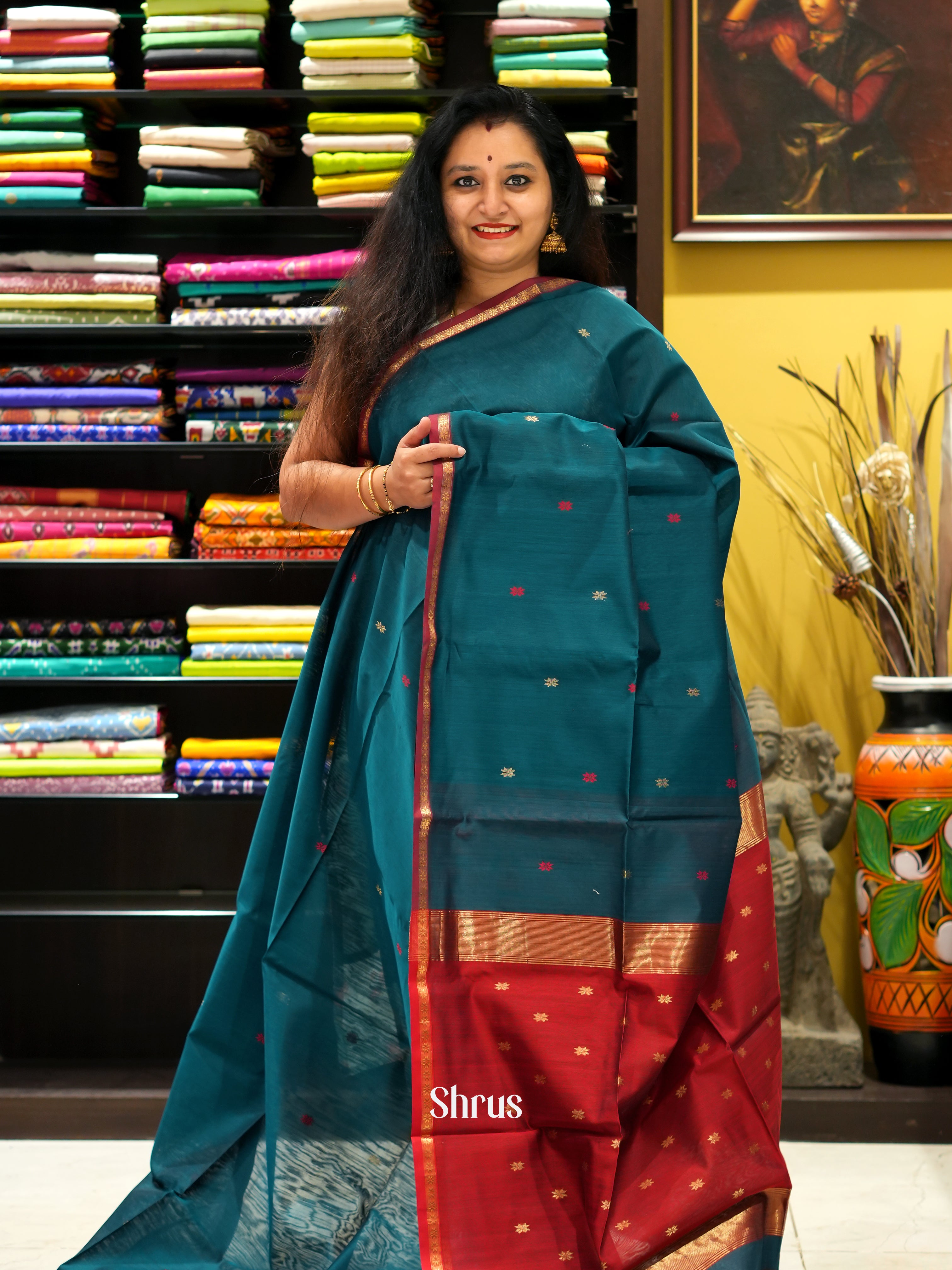 Peacock Green & Red - Maheswari sico Saree - Shop on ShrusEternity.com