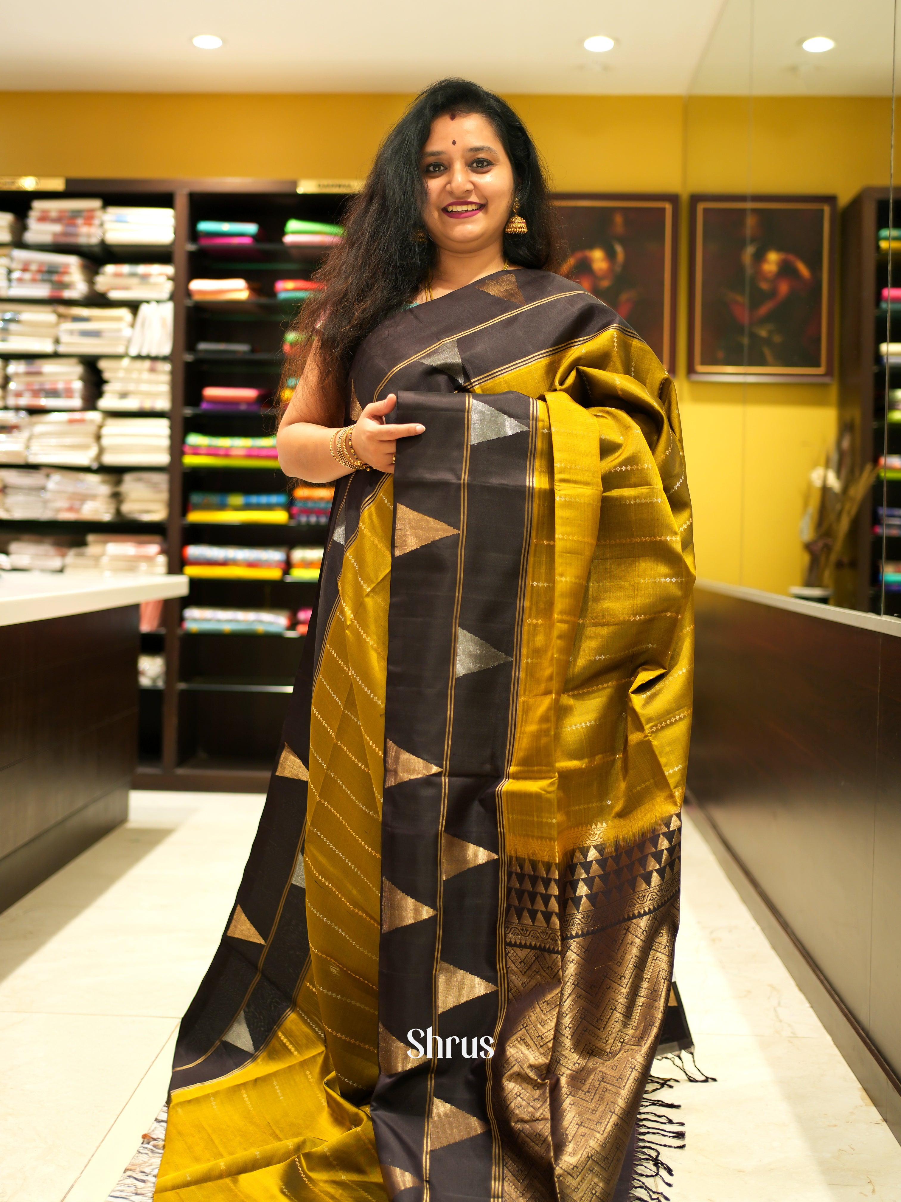 Mehandi Green & Black - Soft Silk - Shop on ShrusEternity.com