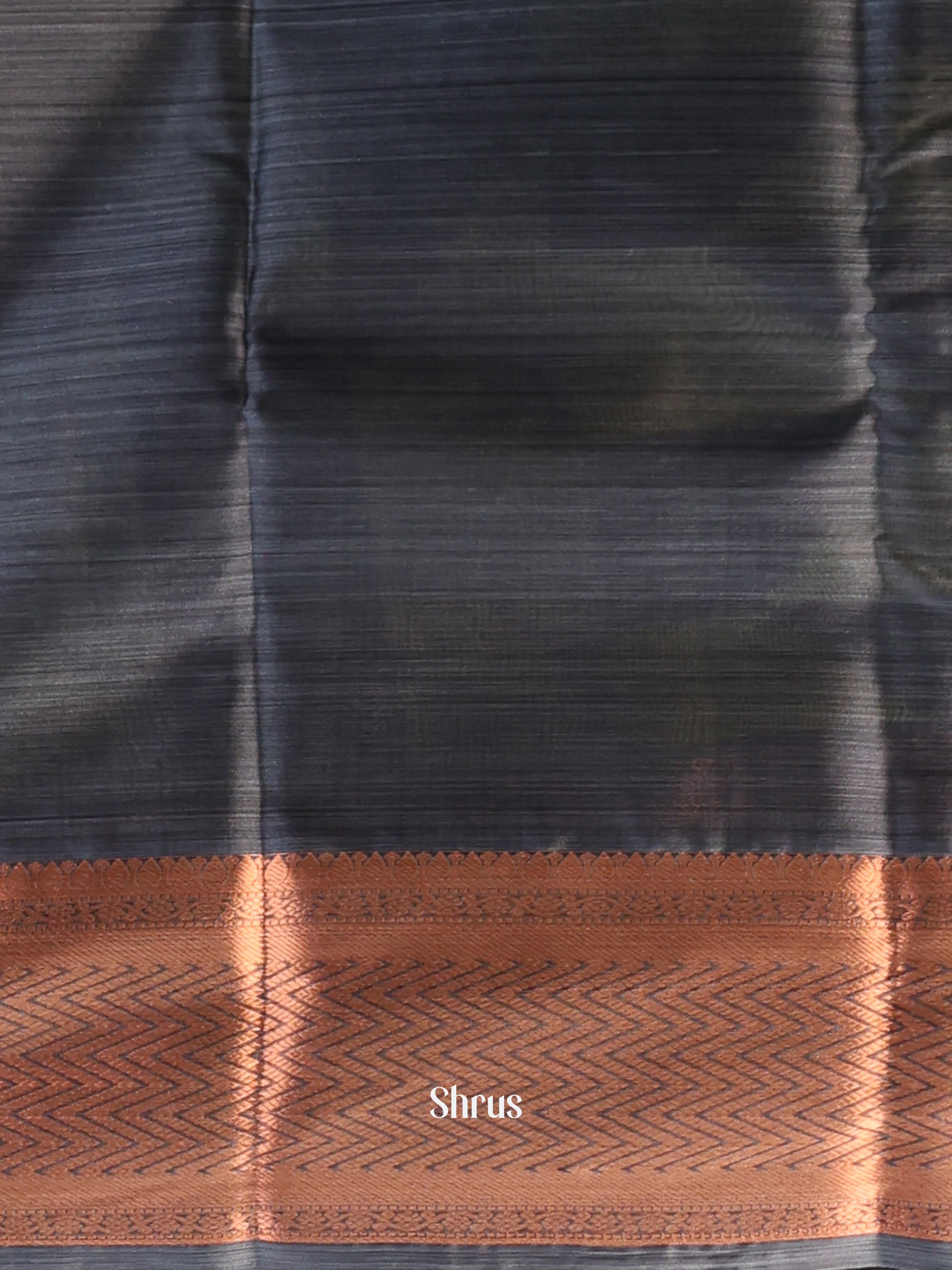 Green & Black - Kanchipuram-halfpure - Shop on ShrusEternity.com