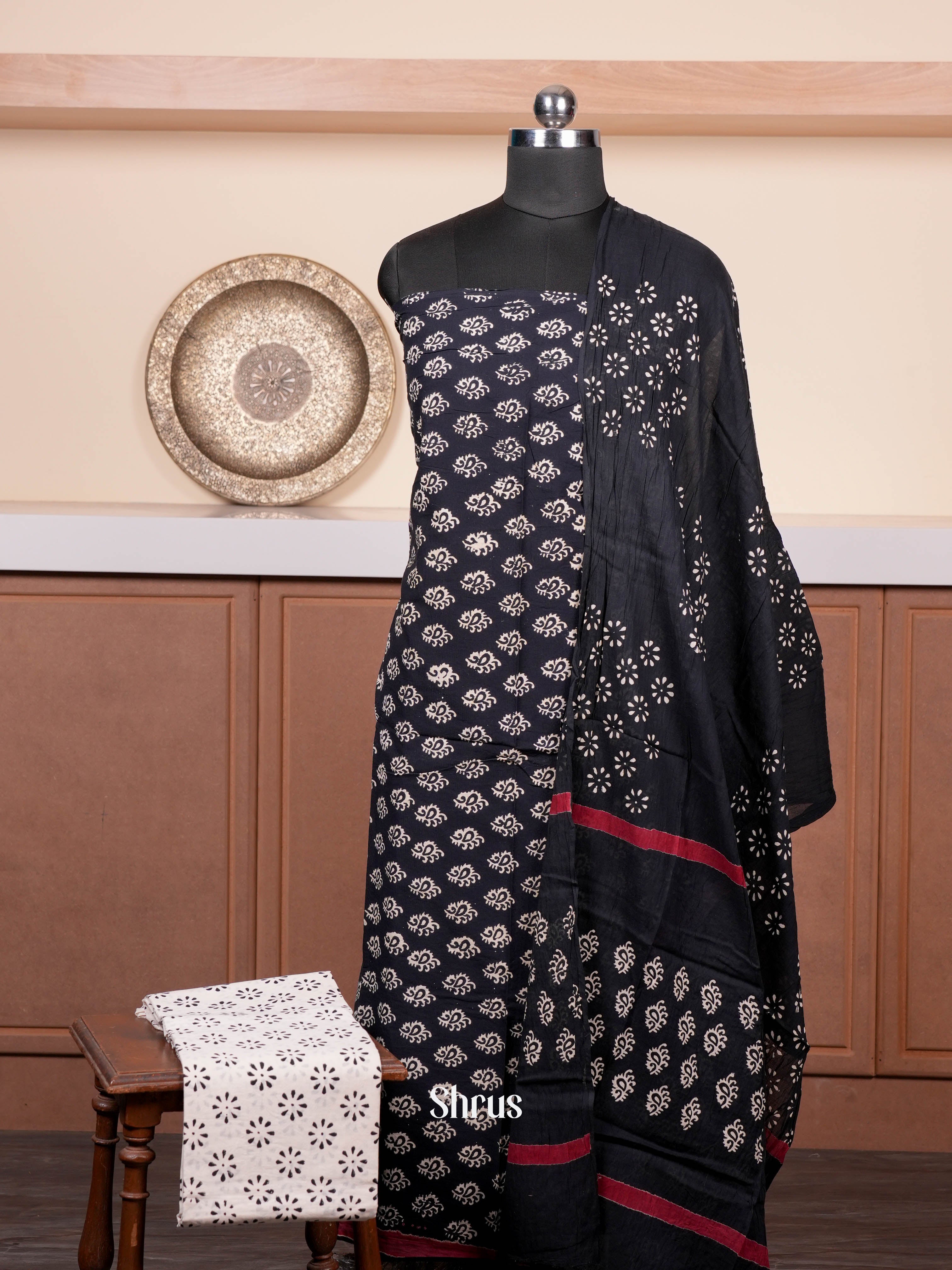Black & White - Cotton salwar - Shop on ShrusEternity.com