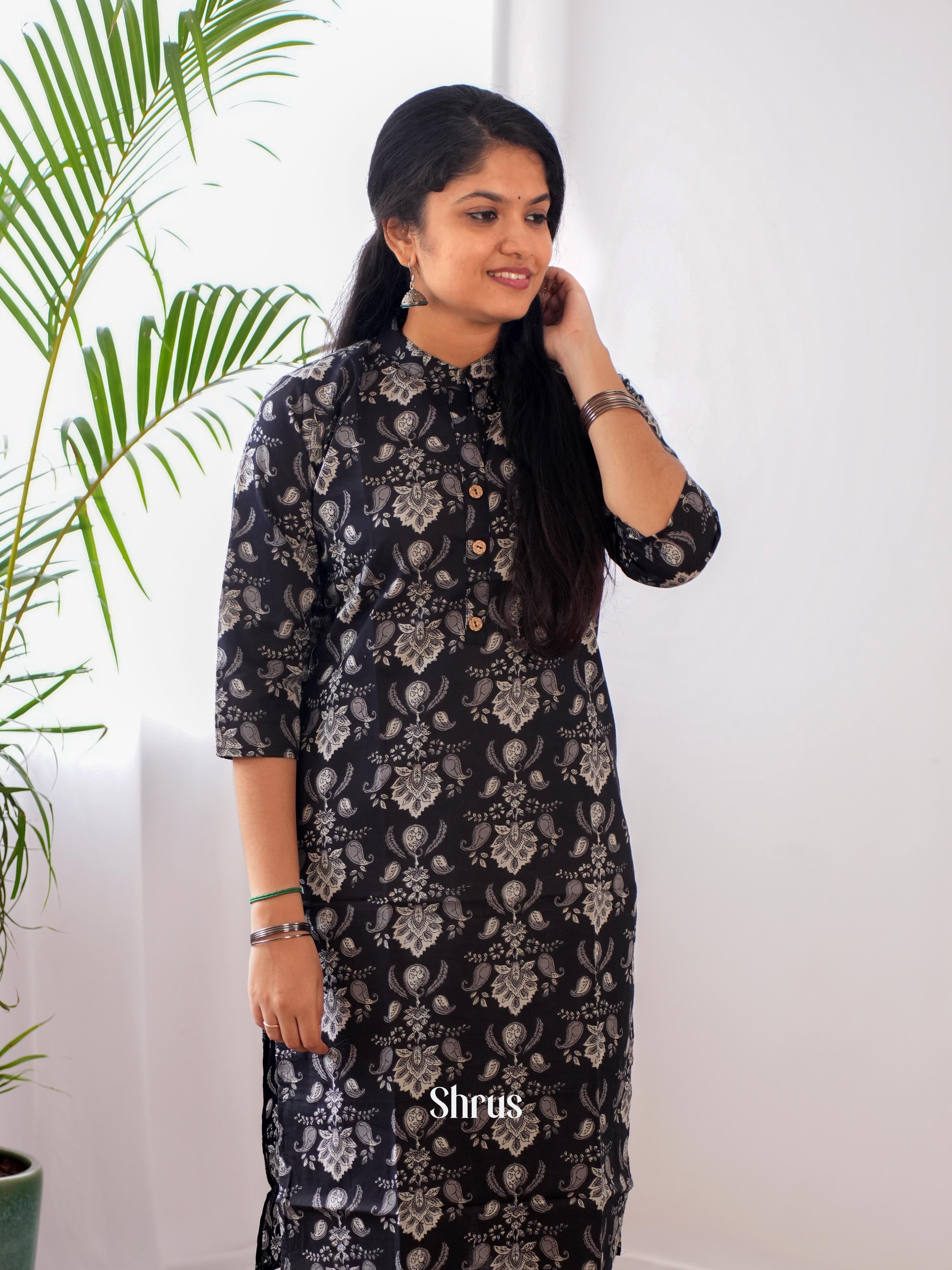 Black - Readymade kurti - Shop on ShrusEternity.com