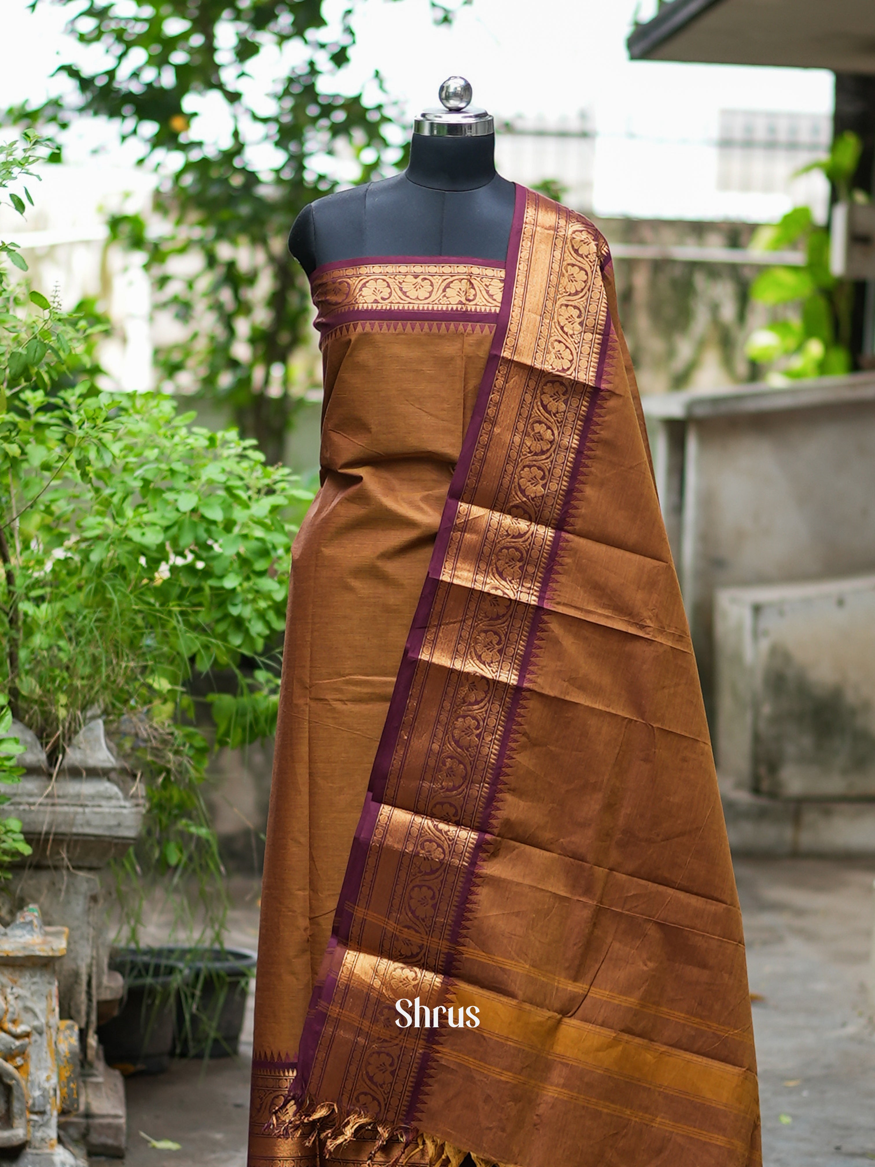 Honey & Brown - Chettinad top & dupatta combo - Shop on ShrusEternity.com