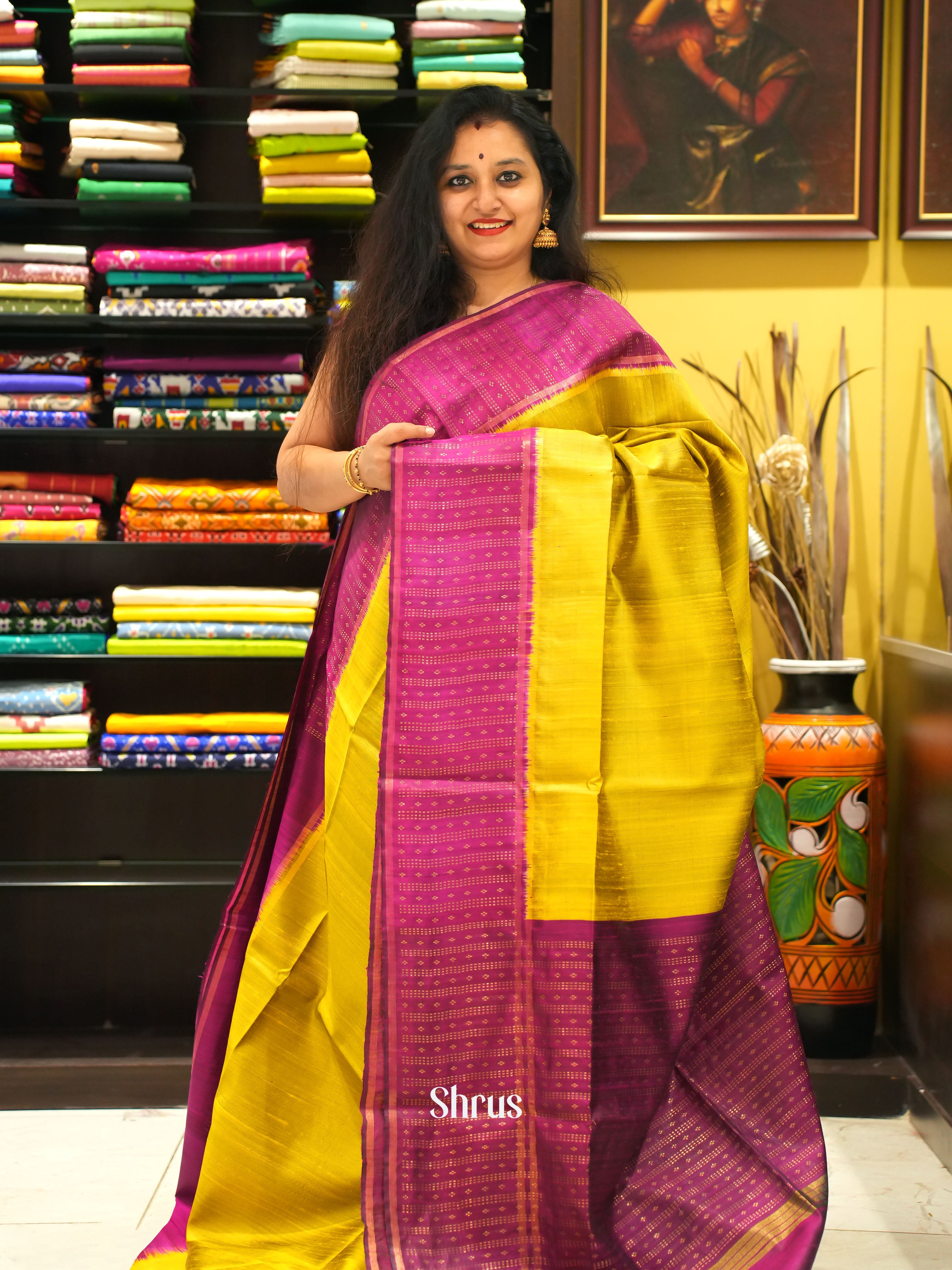Mathulir Green & Pink - Raw silk saree - Shop on ShrusEternity.com