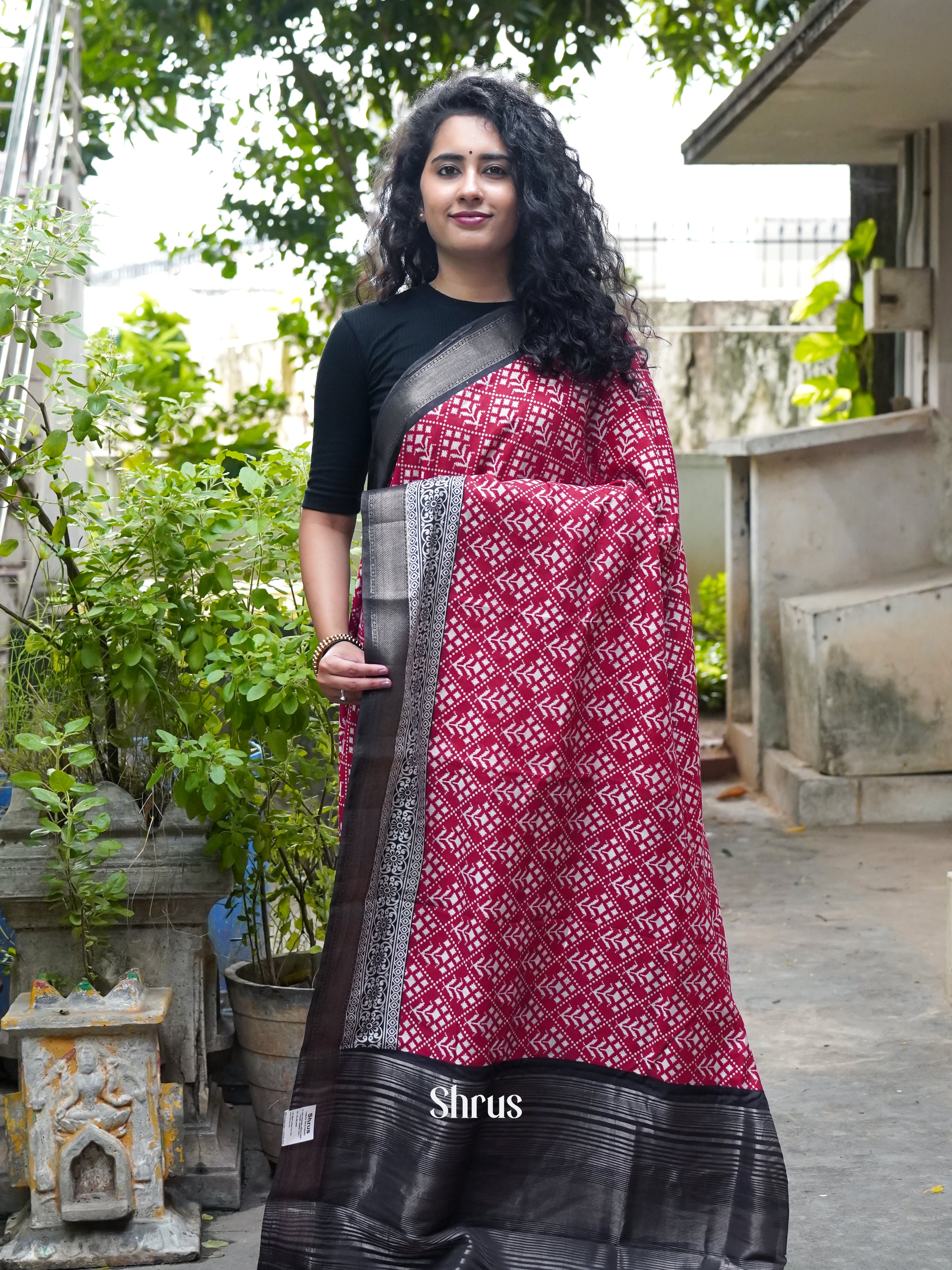 Red & Black - Art Modal Saree - Shop on ShrusEternity.com