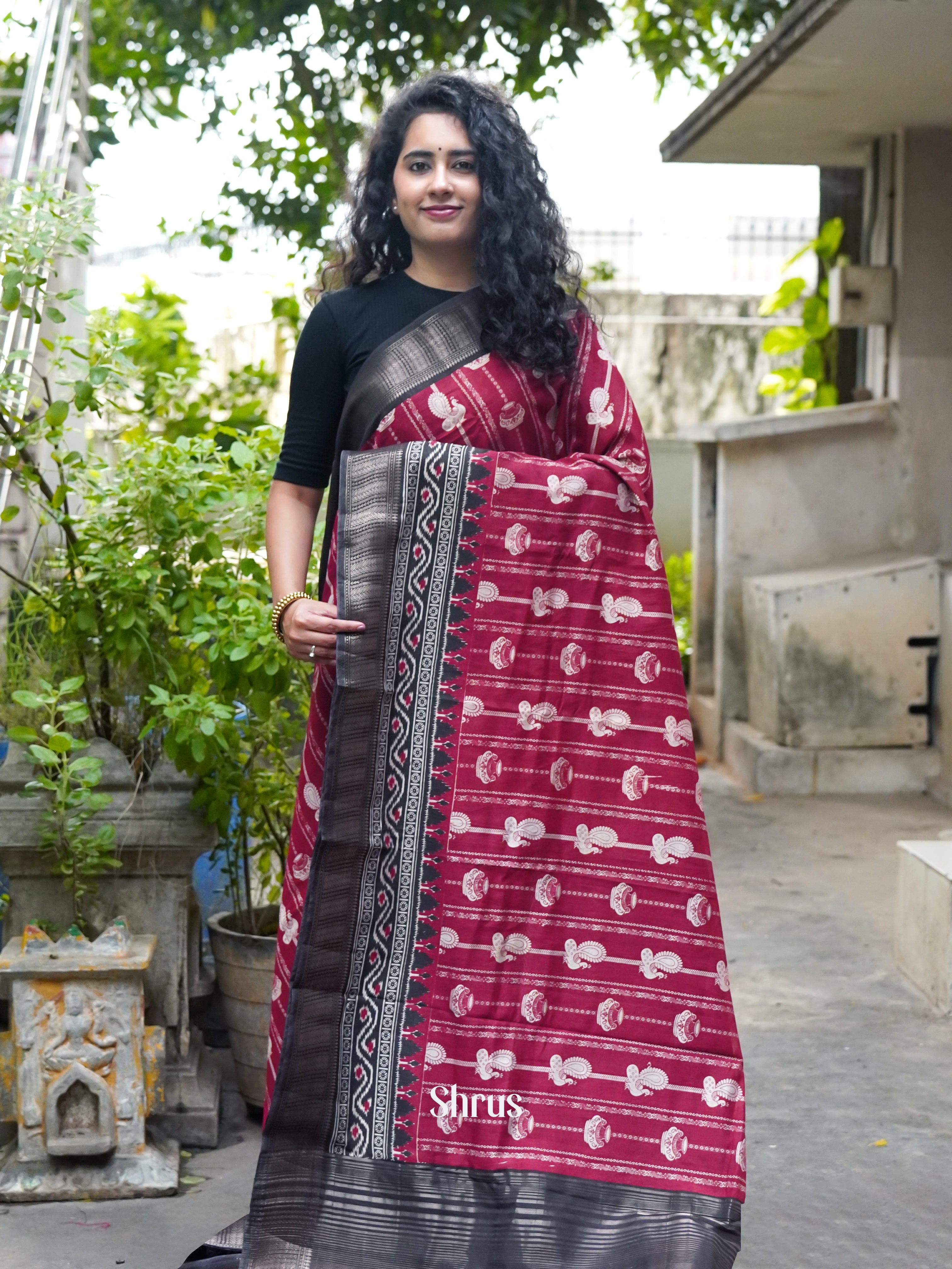 Red & Black - Art Modal Saree - Shop on ShrusEternity.com