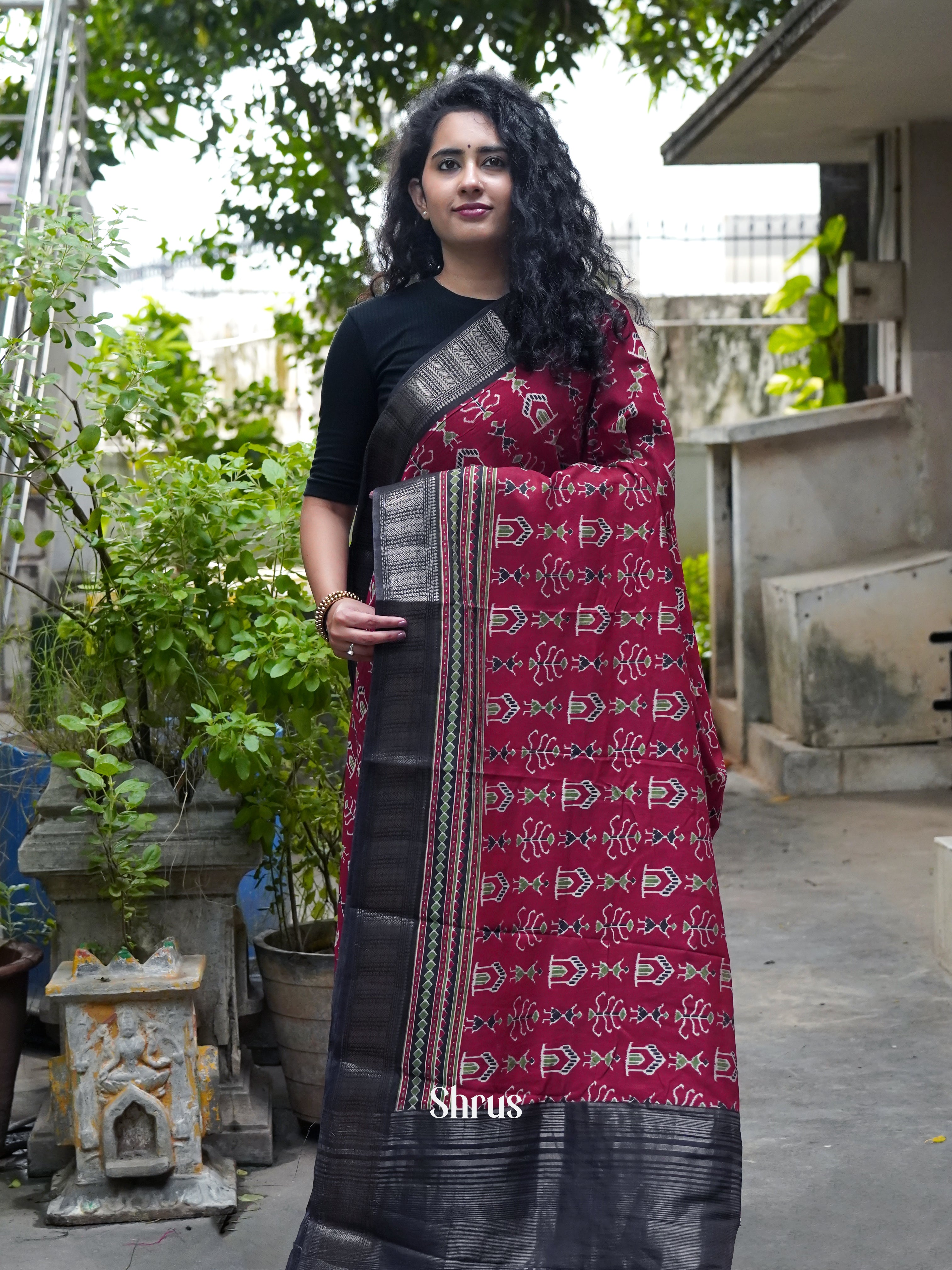 Red & Black - Art Modal Saree - Shop on ShrusEternity.com