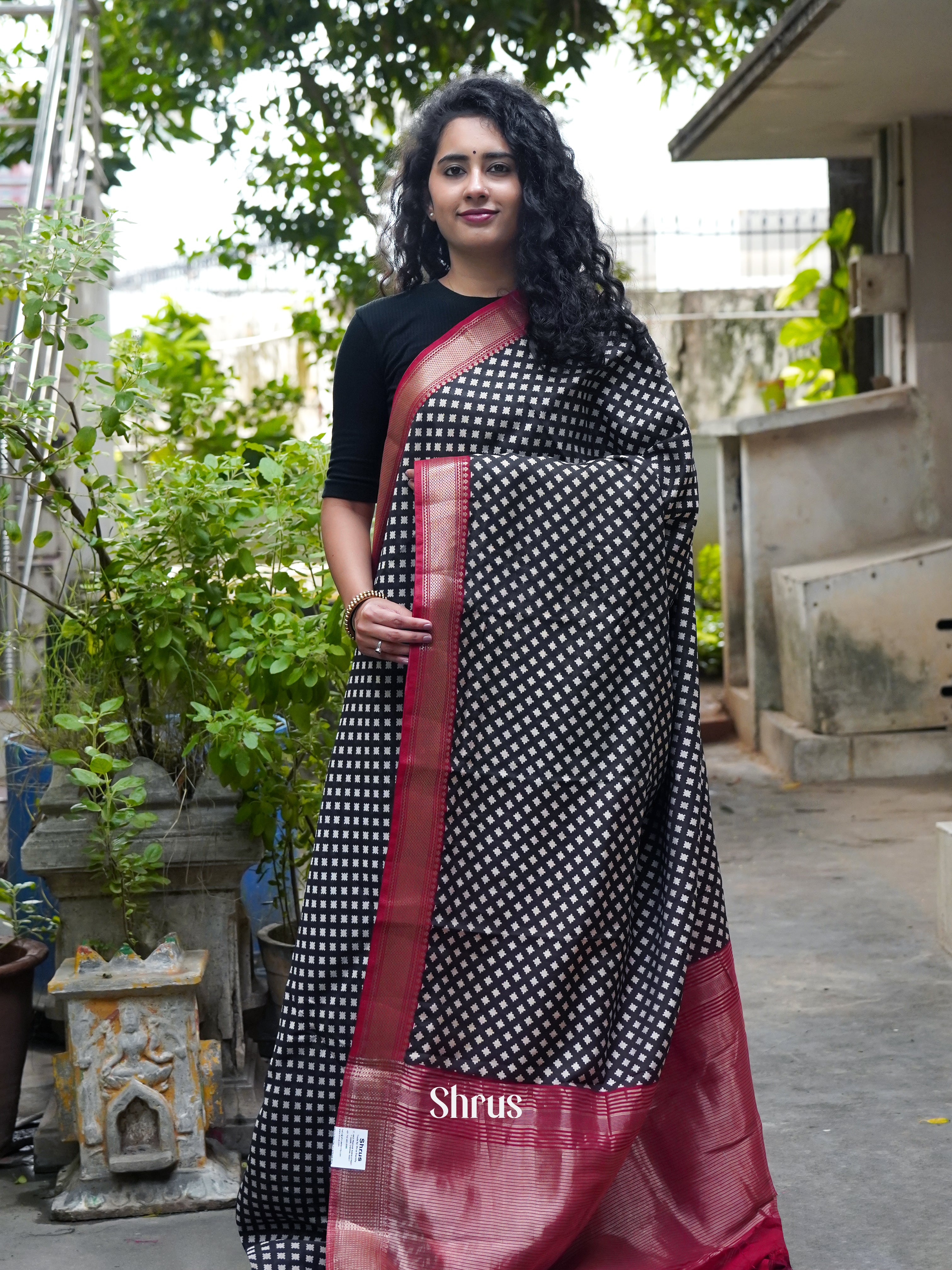 Black & Maroon - Art Modal Saree - Shop on ShrusEternity.com