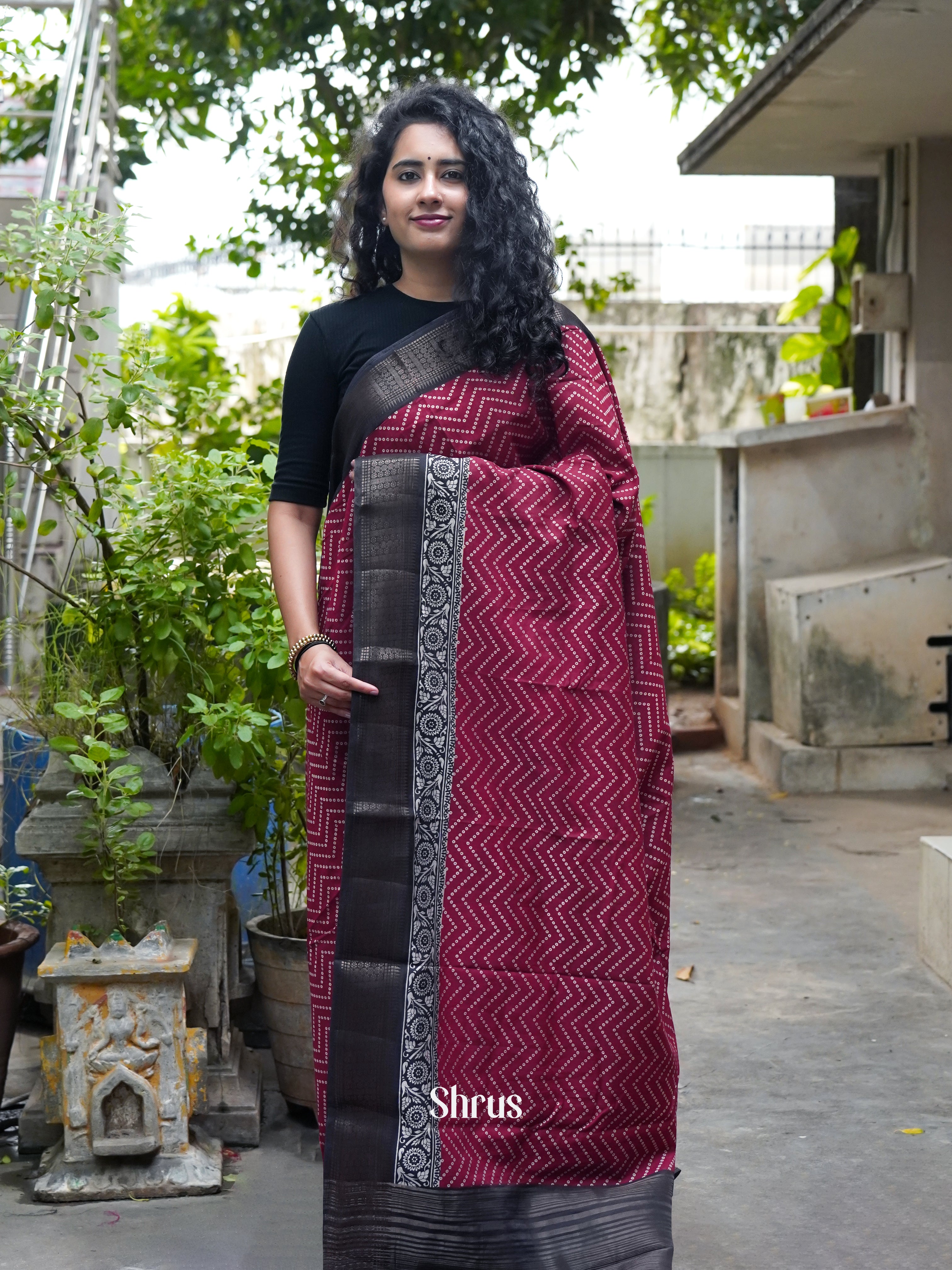 Red & Black- Art Modal Saree - Shop on ShrusEternity.com