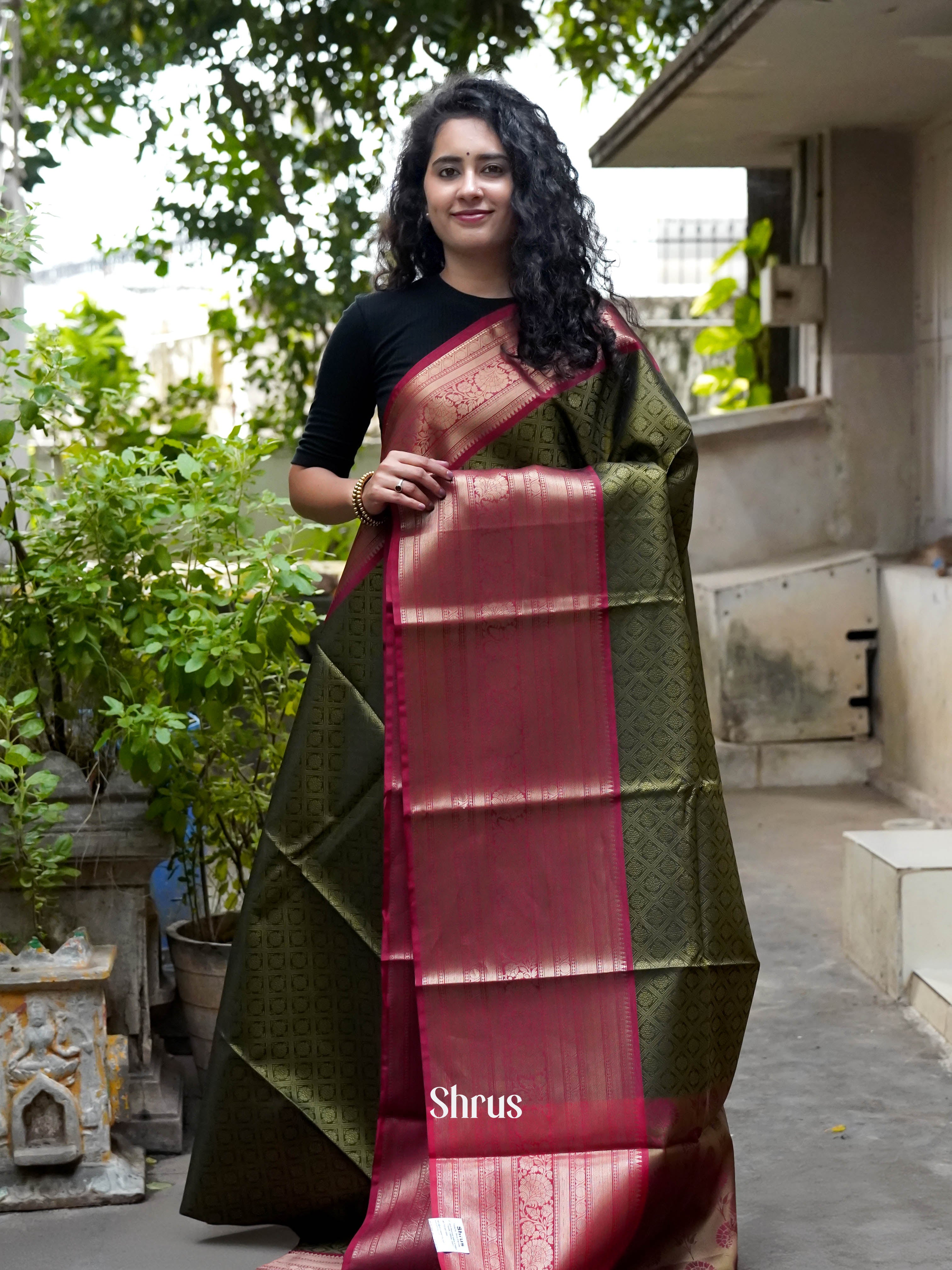 Green & Maroon -Tanchoi Saree - Shop on ShrusEternity.com