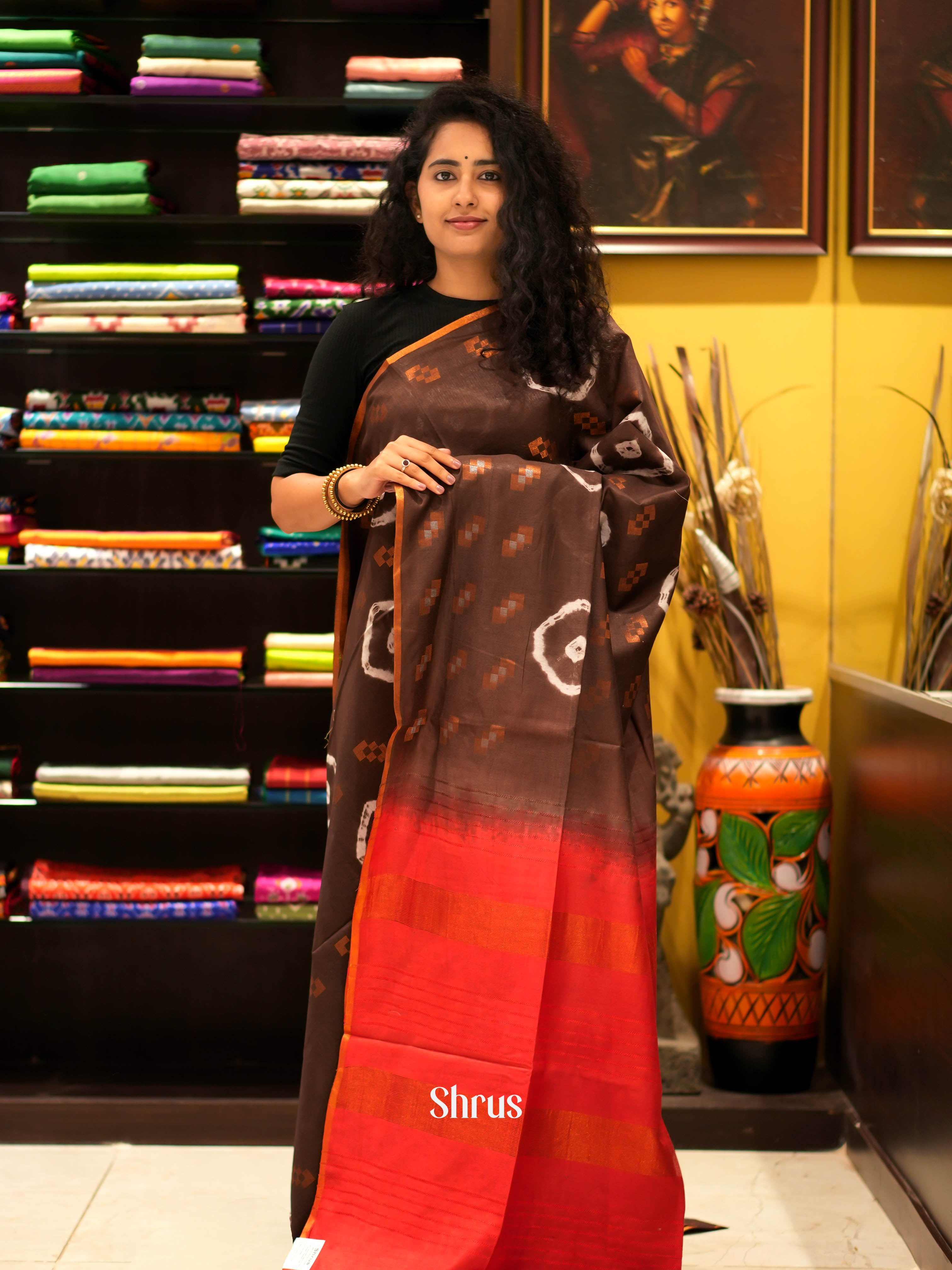 Brown & Red - Shibori Saree - Shop on ShrusEternity.com