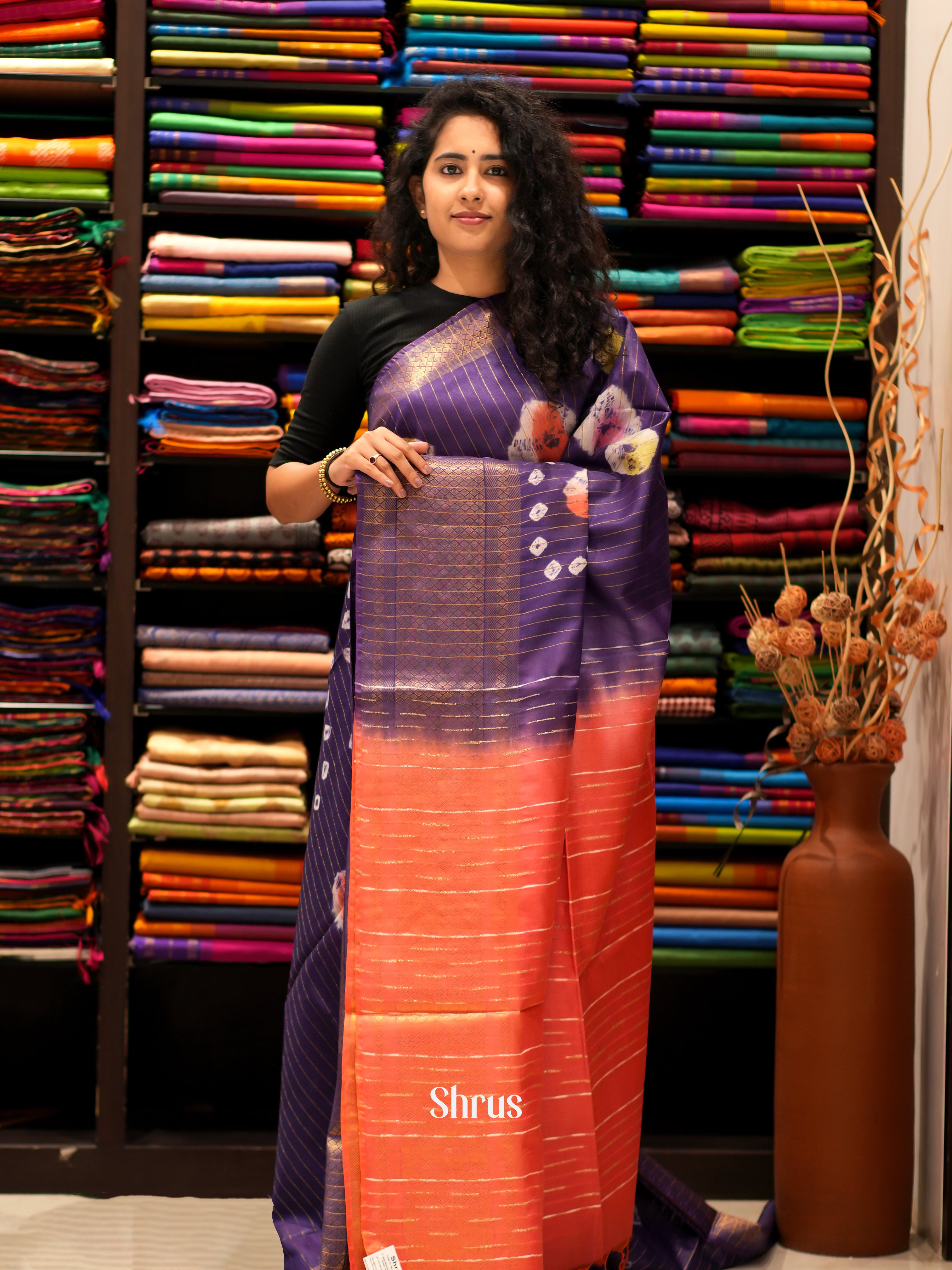 Violet & Red- Shibori Saree - Shop on ShrusEternity.com