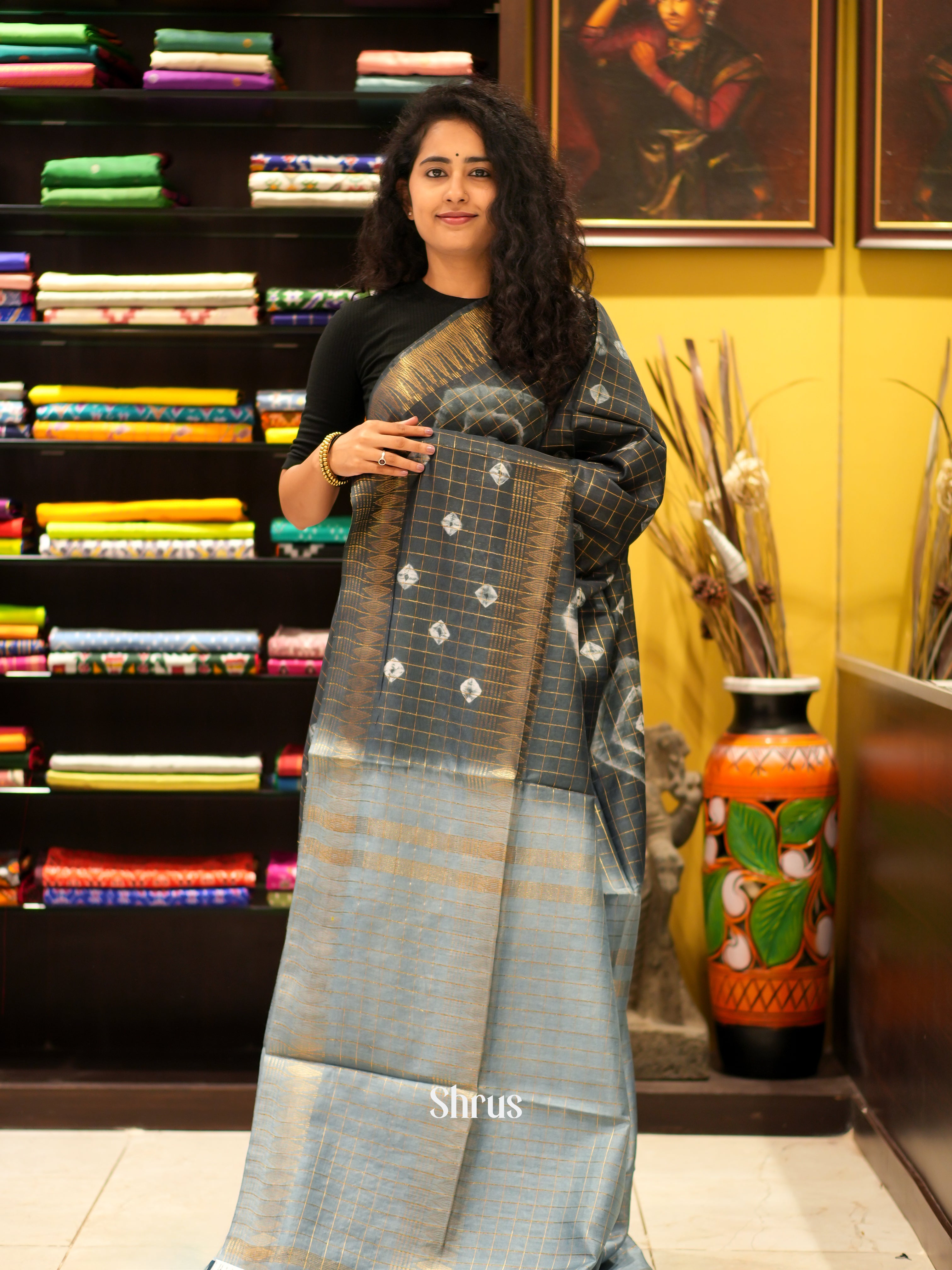 CGS31175 - Shibori Saree - Shop on ShrusEternity.com