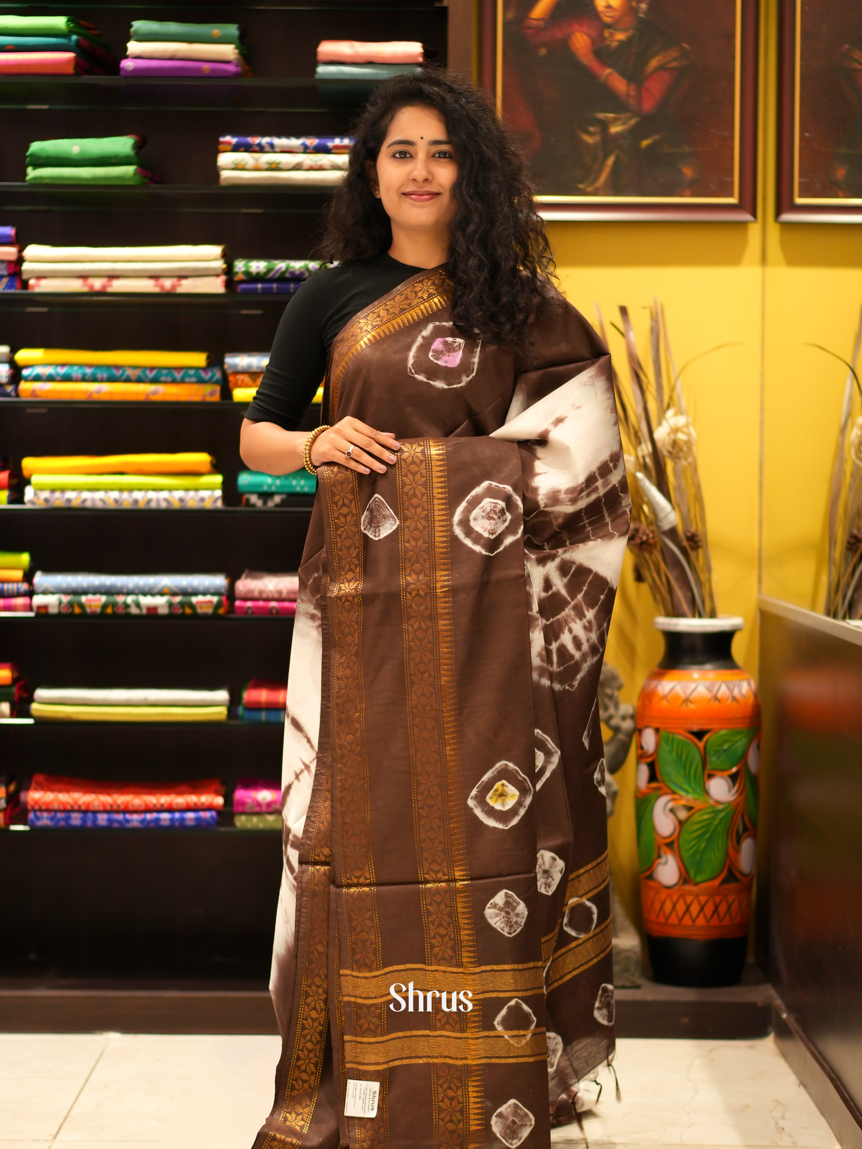 Cream & Brown - Shibori Saree - Shop on ShrusEternity.com
